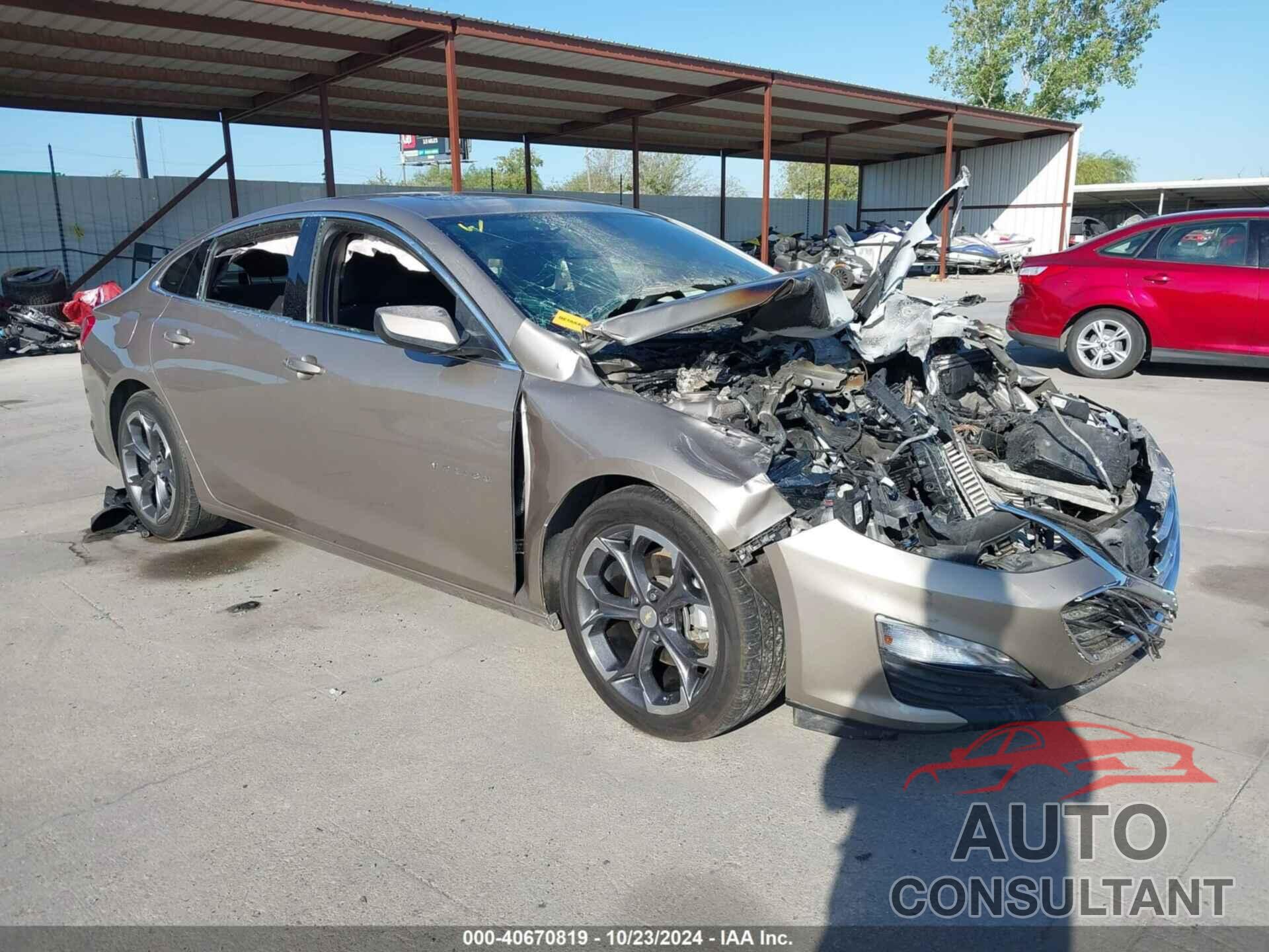 CHEVROLET MALIBU 2022 - 1G1ZD5ST1NF159882