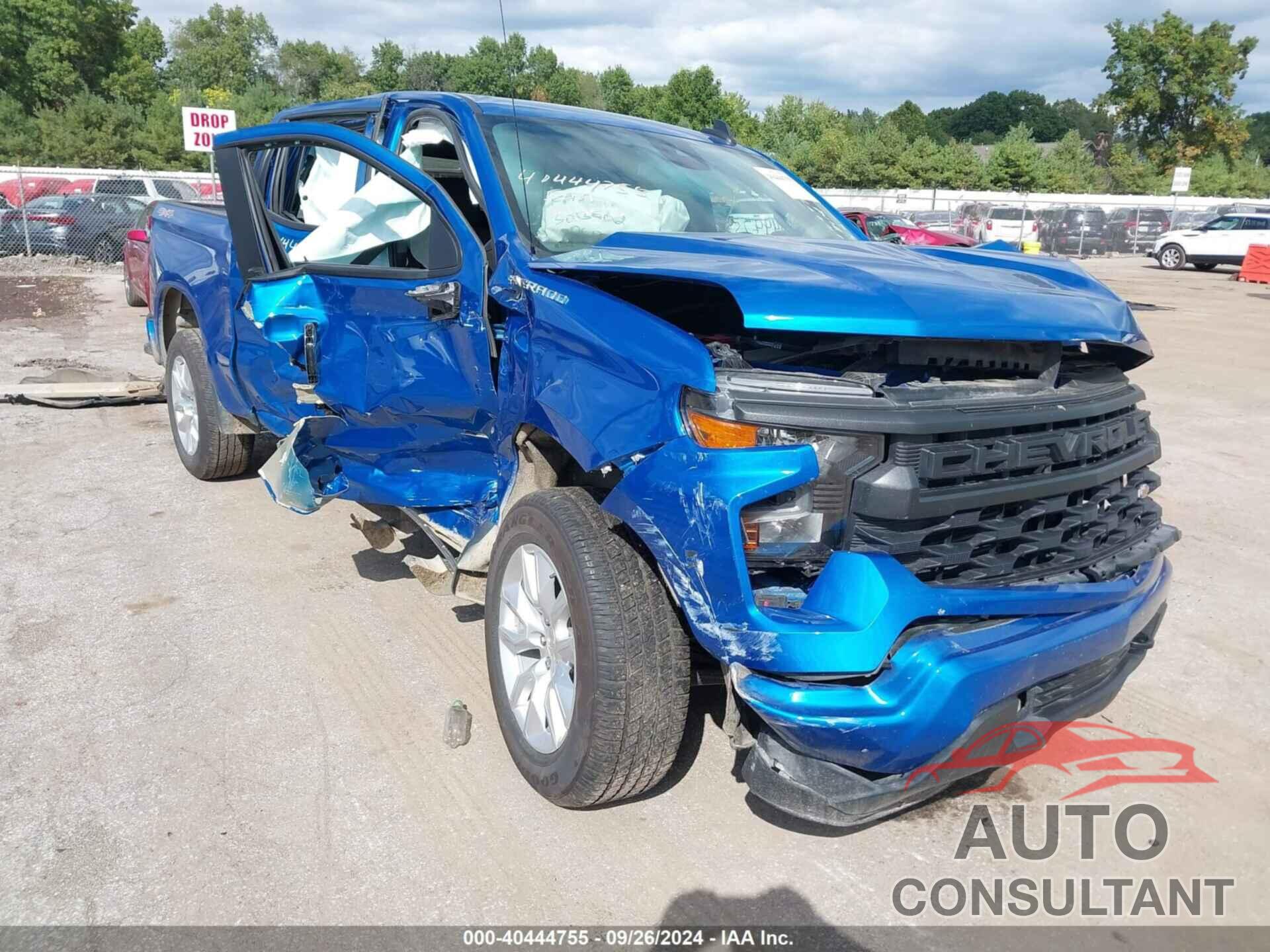 CHEVROLET SILVERADO 1500 2022 - 1GCPDBEK6NZ607936