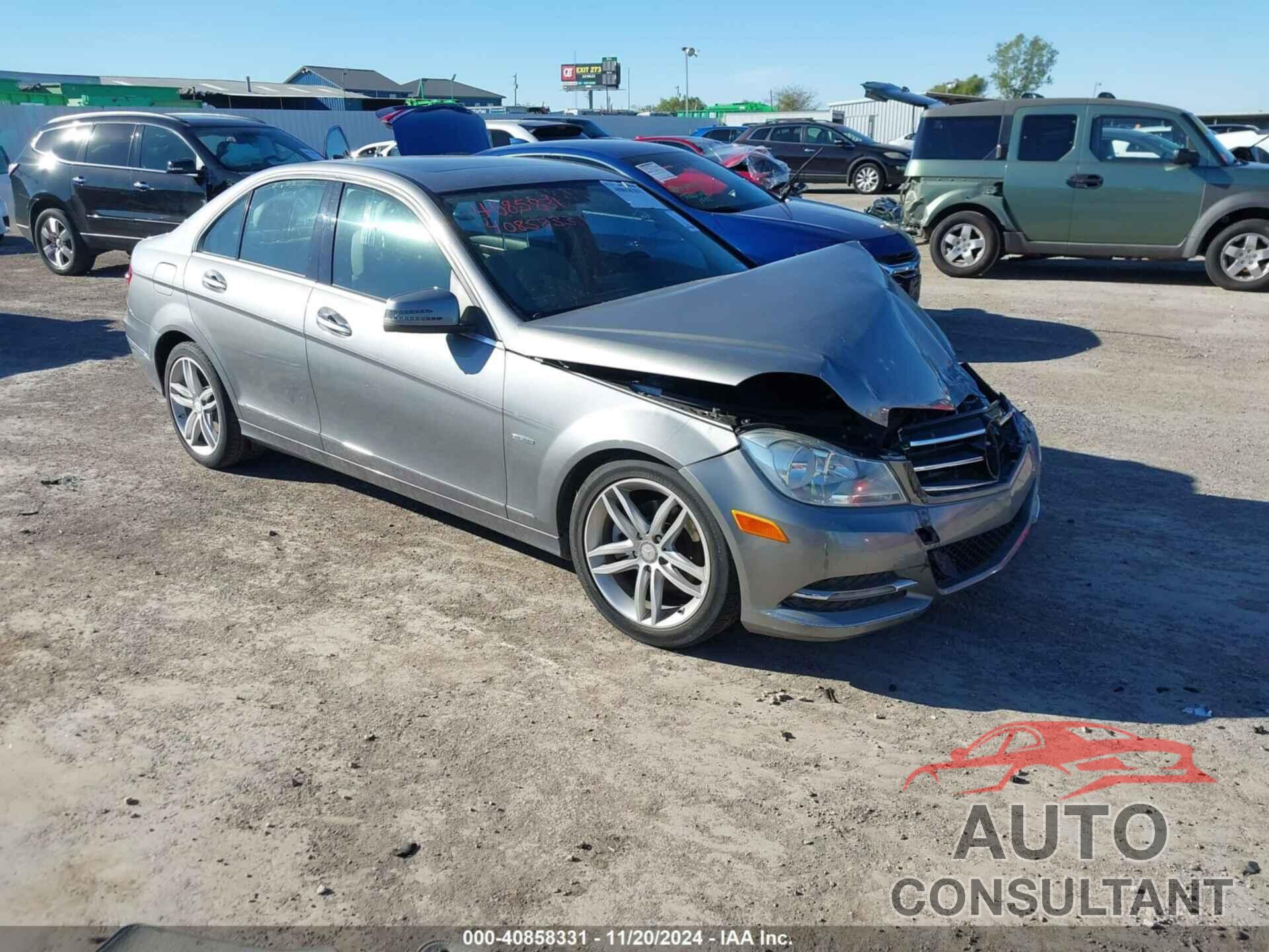 MERCEDES-BENZ C 250 2012 - WDDGF4HB8CR236234