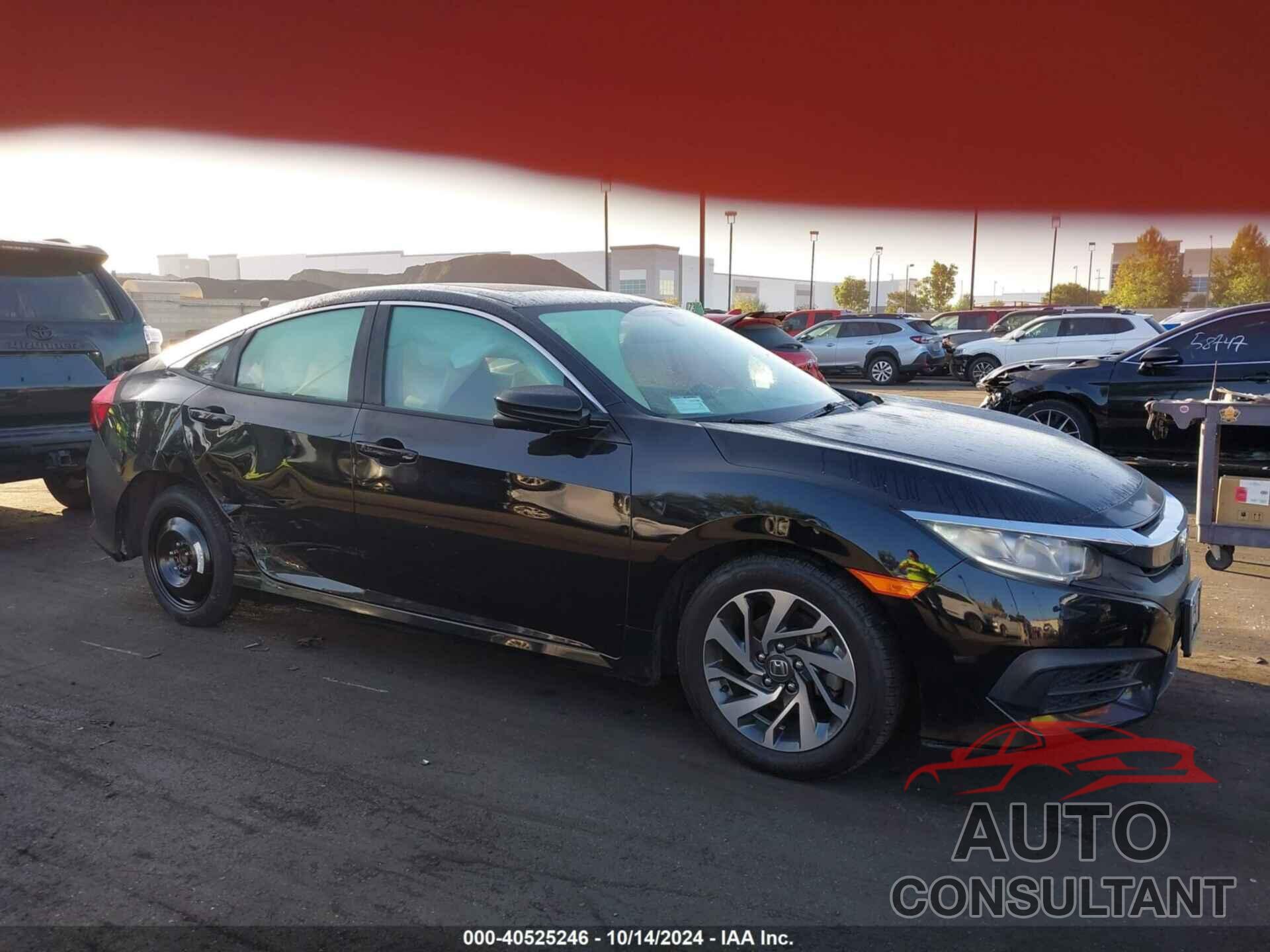 HONDA CIVIC 2018 - 2HGFC2F77JH508658