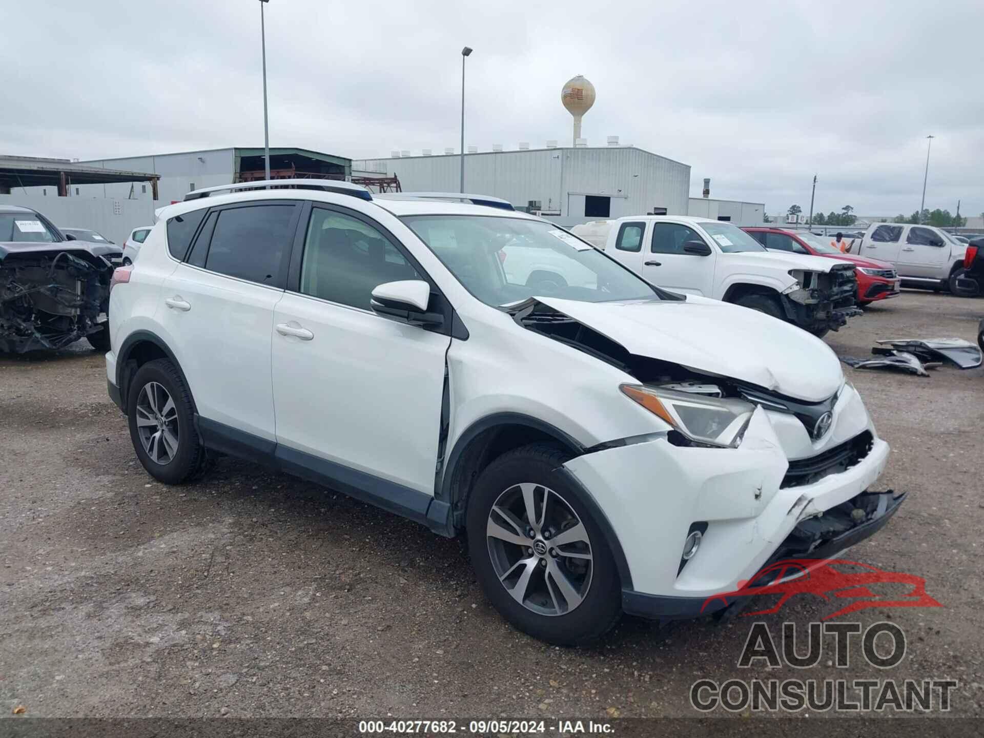 TOYOTA RAV4 2016 - JTMRFREV7GJ092369