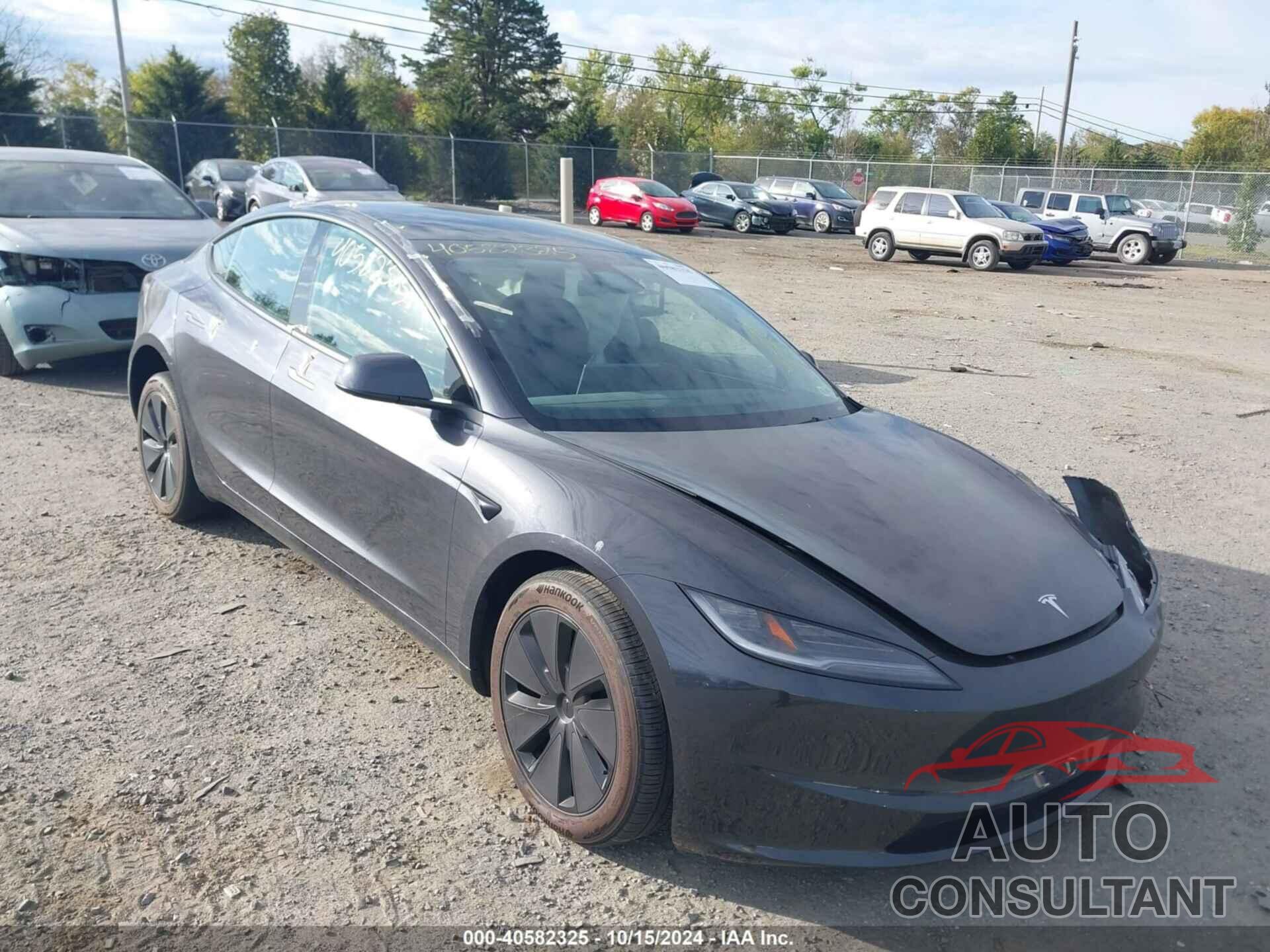 TESLA MODEL 3 2024 - 5YJ3E1EA0RF767352