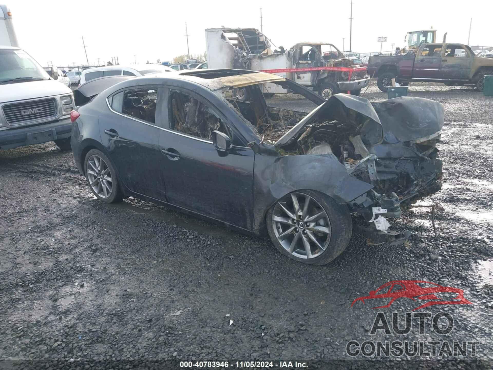 MAZDA MAZDA3 2018 - 3MZBN1W35JM159044