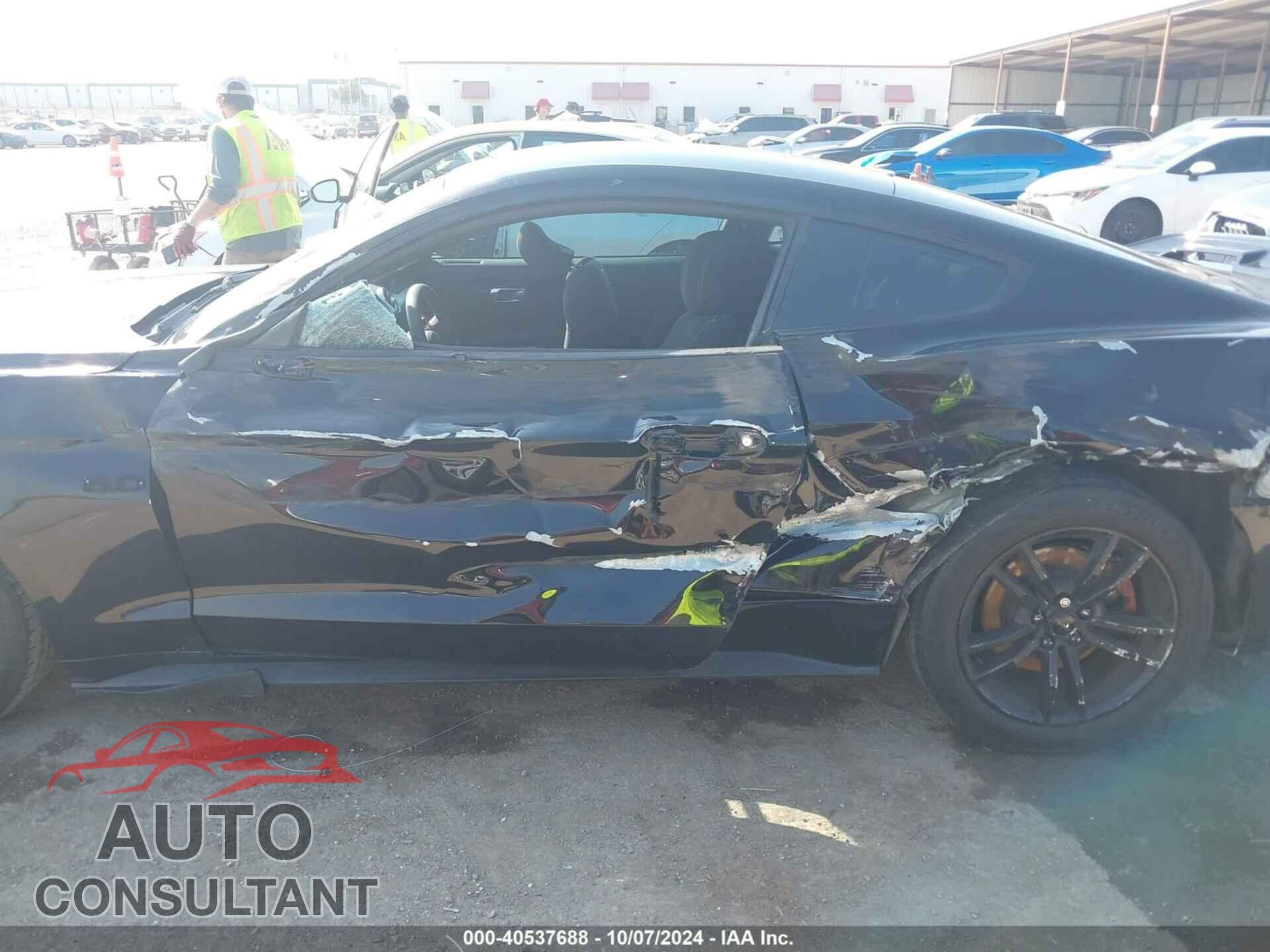 FORD MUSTANG 2017 - 1FA6P8TH1H5290744