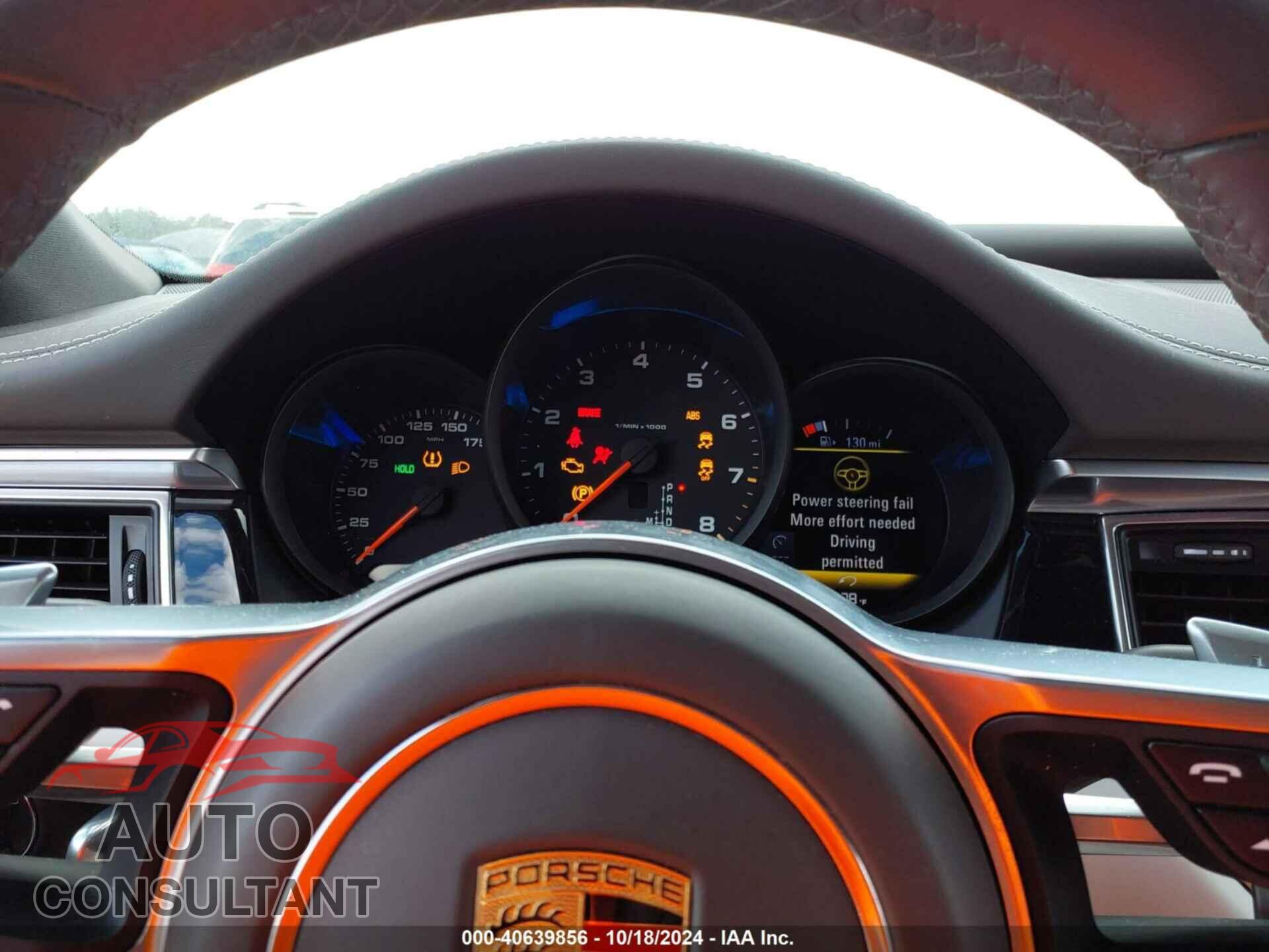 PORSCHE MACAN 2018 - WP1AA2A56JLB10394