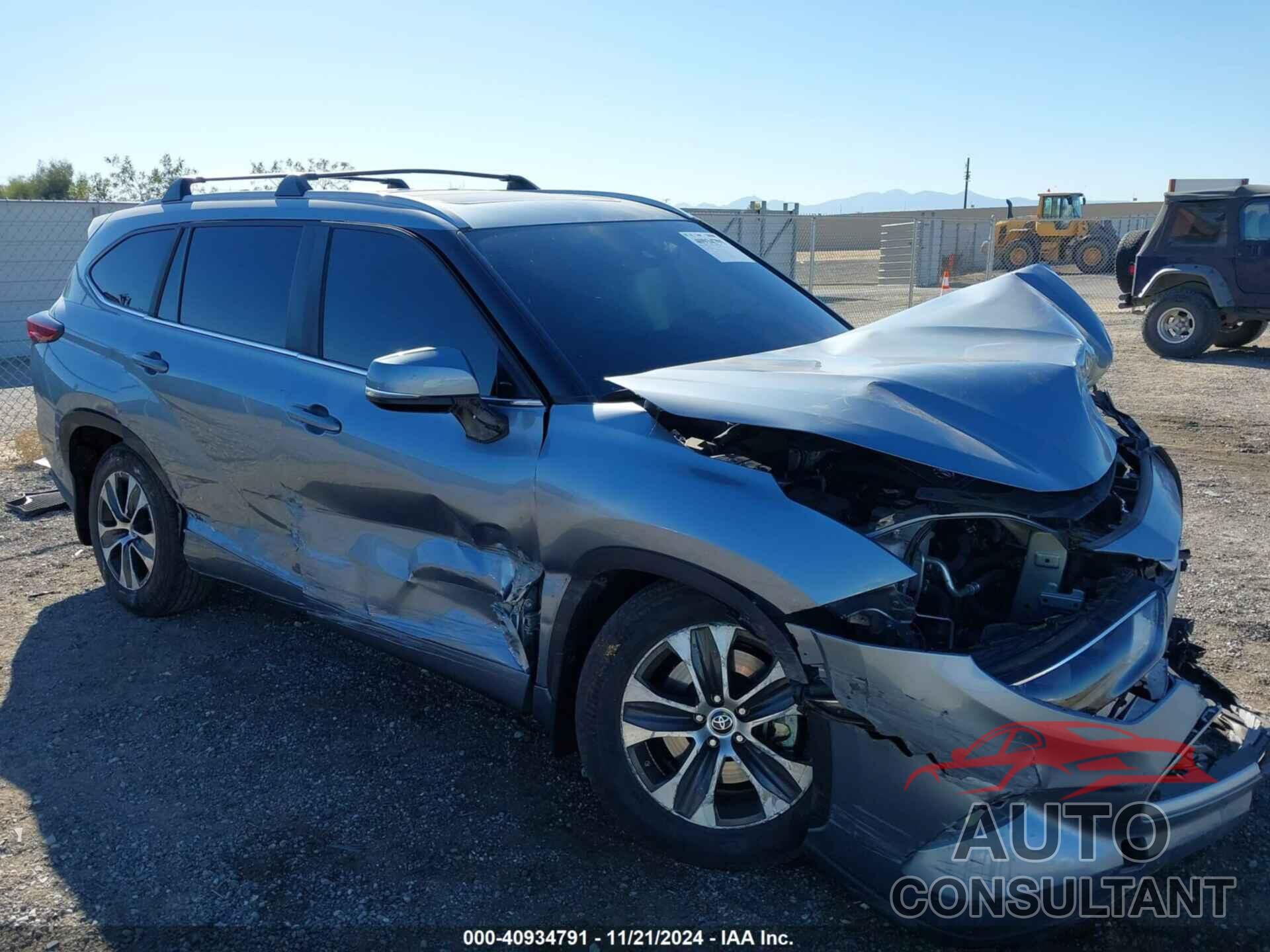 TOYOTA HIGHLANDER 2023 - 5TDKDRBH3PS504019