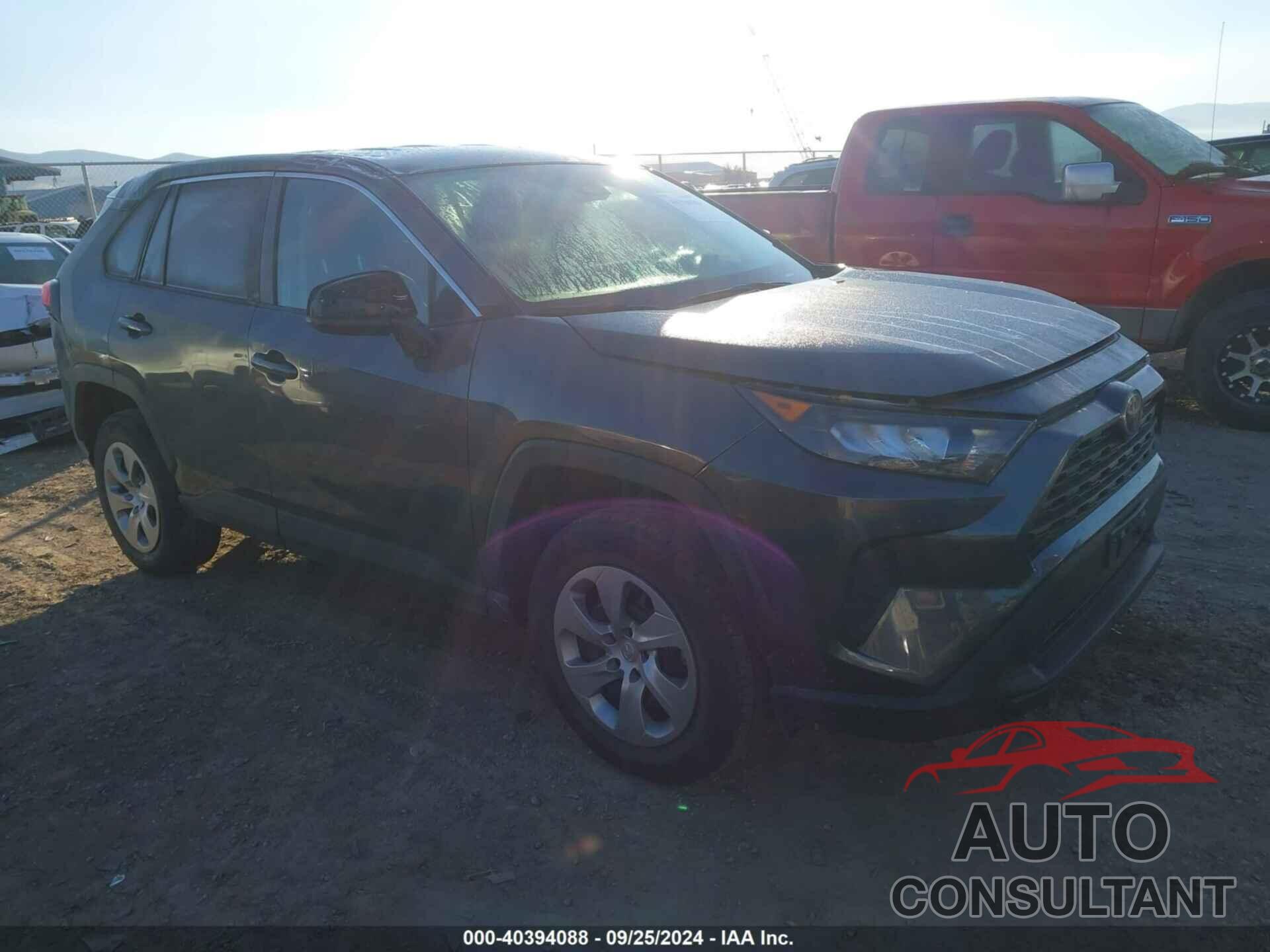 TOYOTA RAV4 2022 - 2T3F1RFV2NC317247