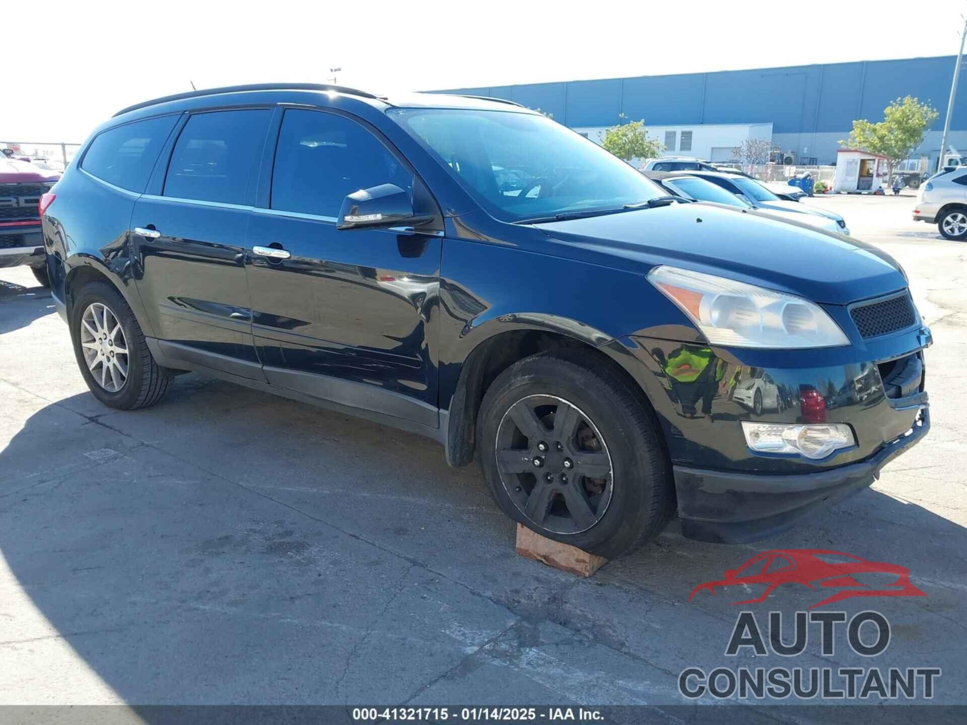 CHEVROLET TRAVERSE 2011 - 1GNKVGED0BJ128239