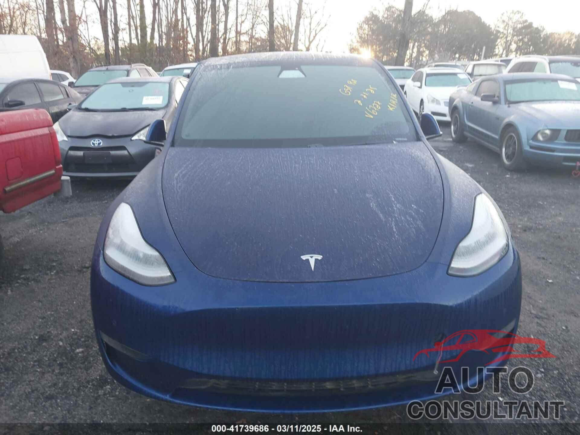 TESLA MODEL Y 2021 - 5YJYGDEE0MF066727