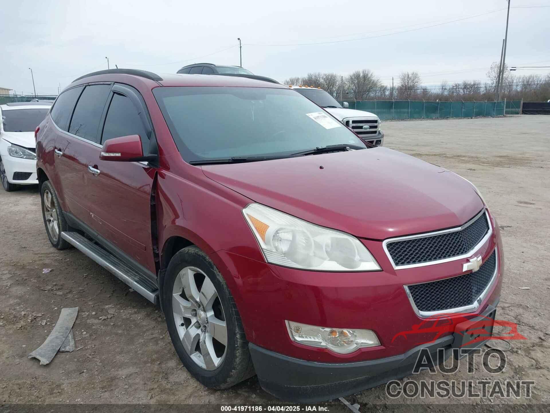CHEVROLET TRAVERSE 2011 - 1GNKVGED6BJ300838