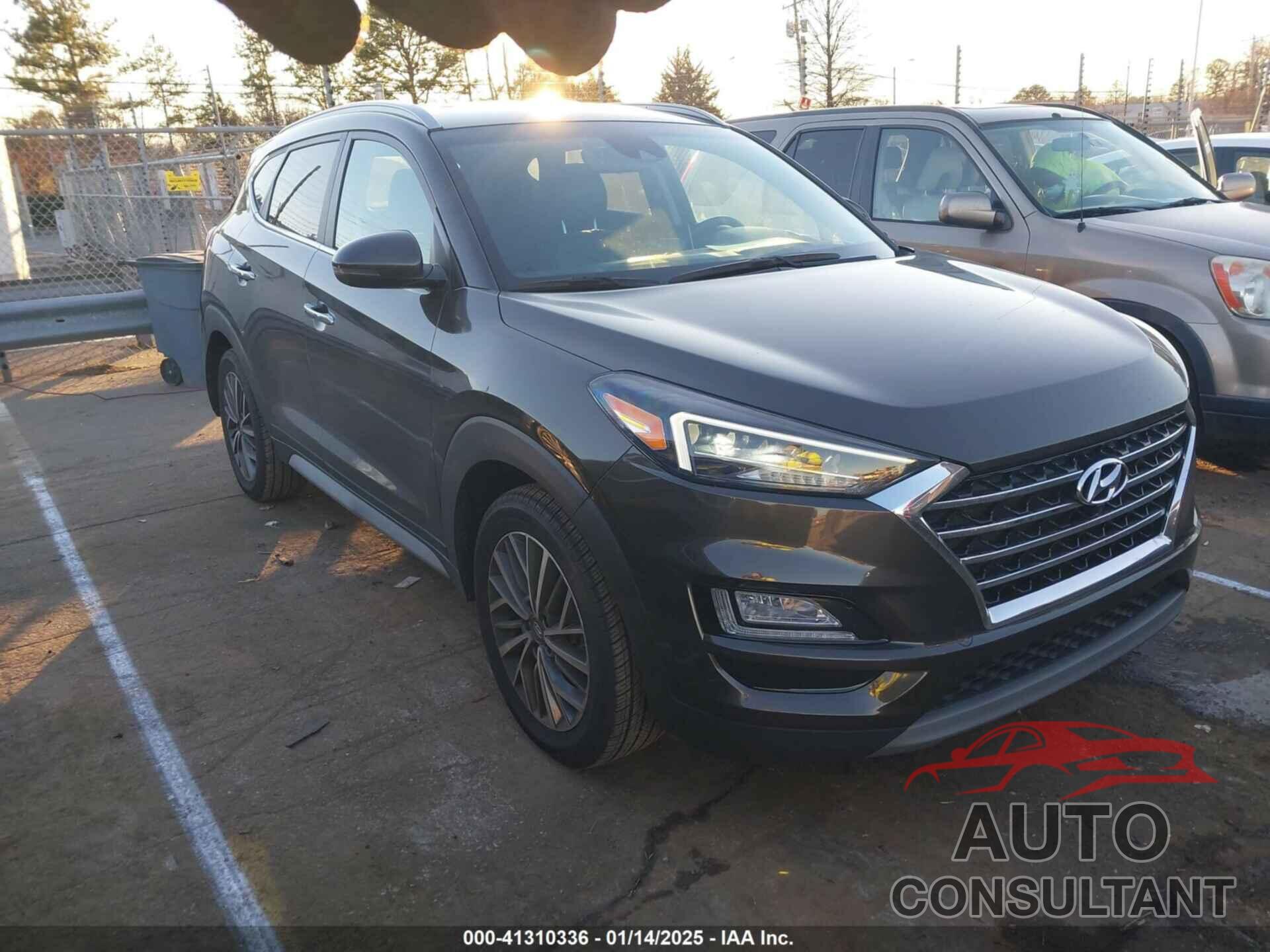 HYUNDAI TUCSON 2019 - KM8J33ALXKU964702