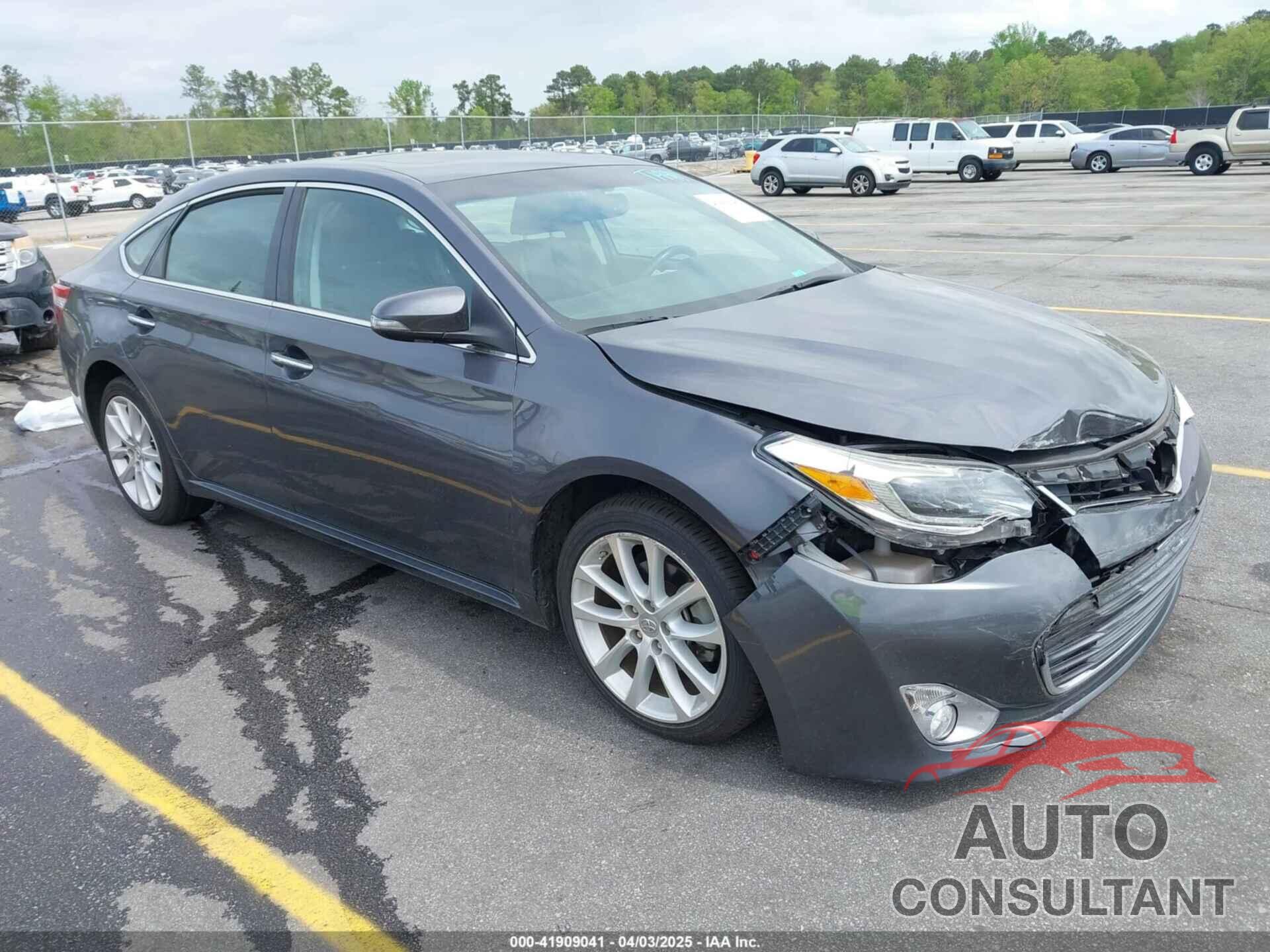 TOYOTA AVALON 2013 - 4T1BK1EB8DU019702