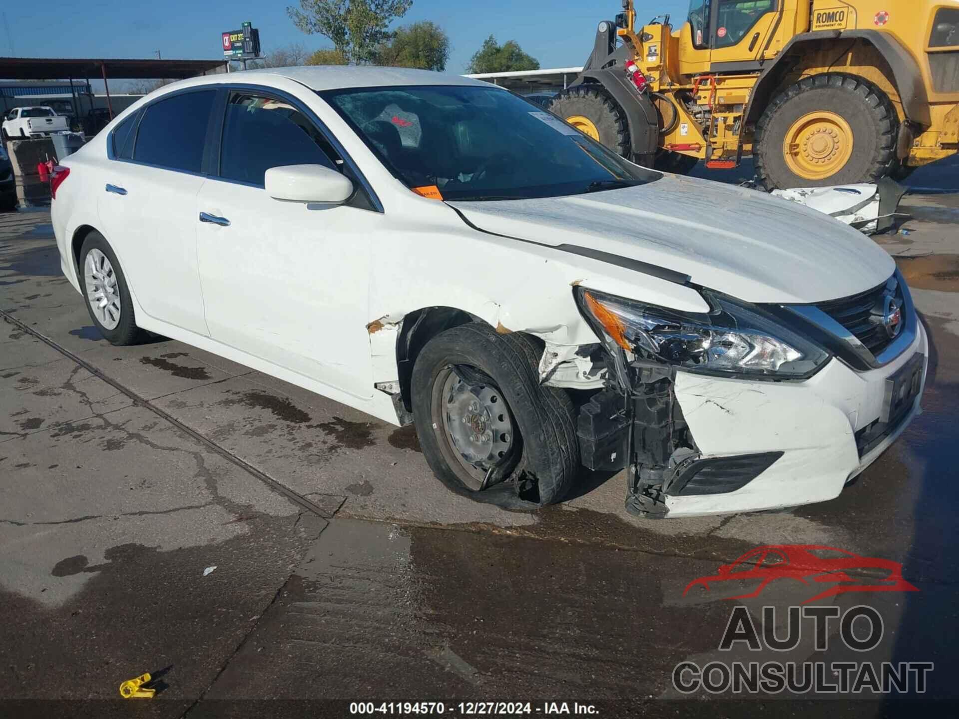 NISSAN ALTIMA 2018 - 1N4AL3AP8JC165826