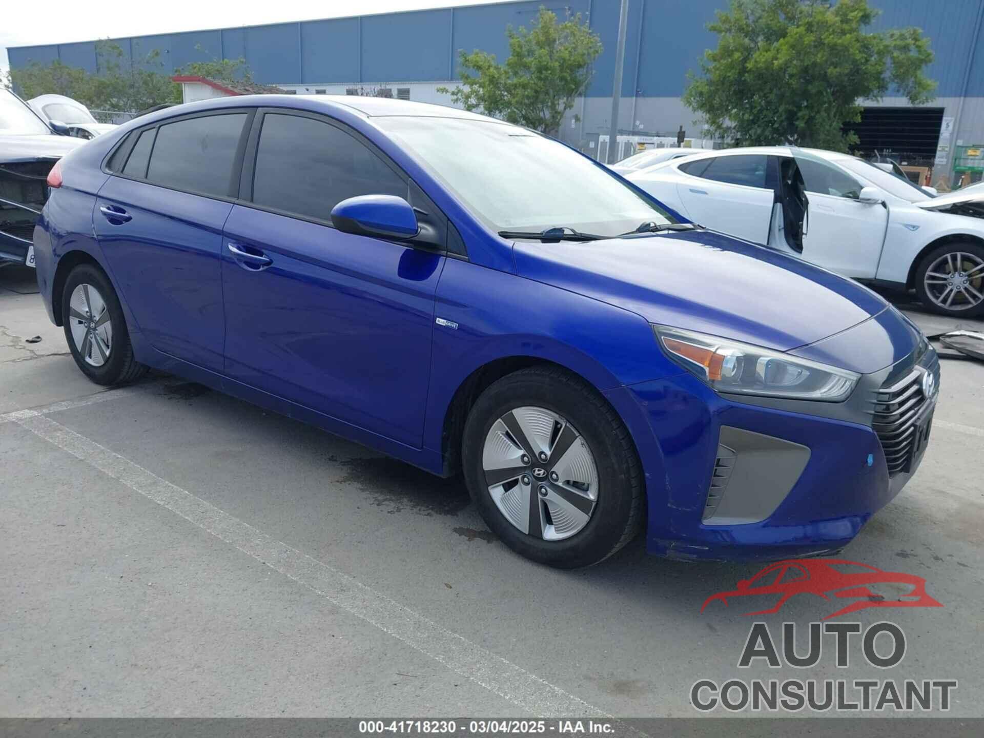 HYUNDAI IONIQ HYBRID 2019 - KMHC65LC1KU178876