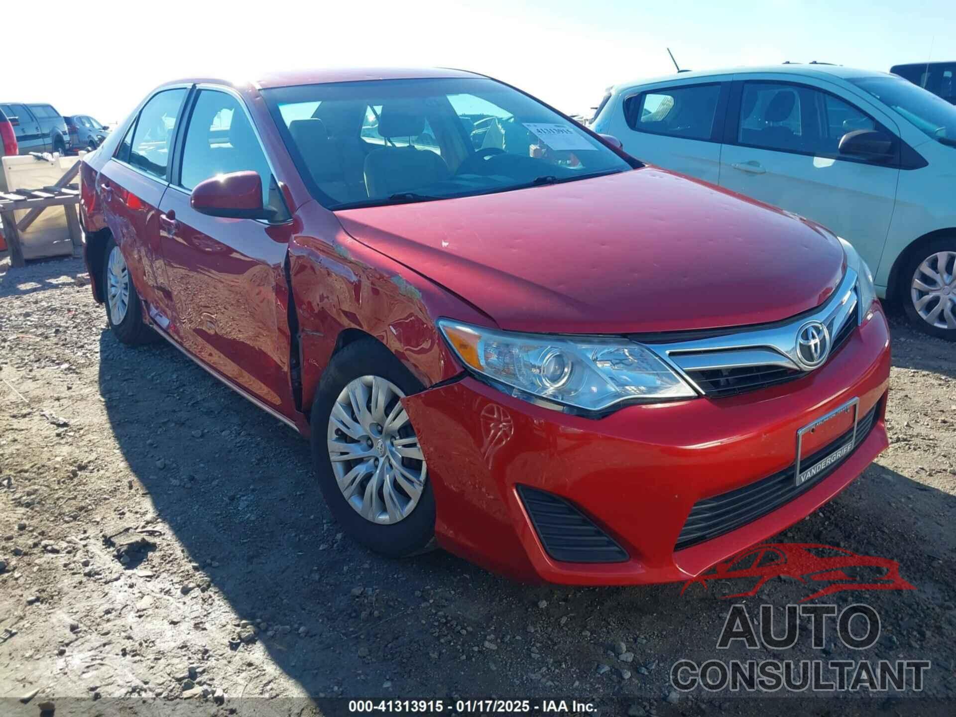 TOYOTA CAMRY 2013 - 4T4BF1FK6DR327508