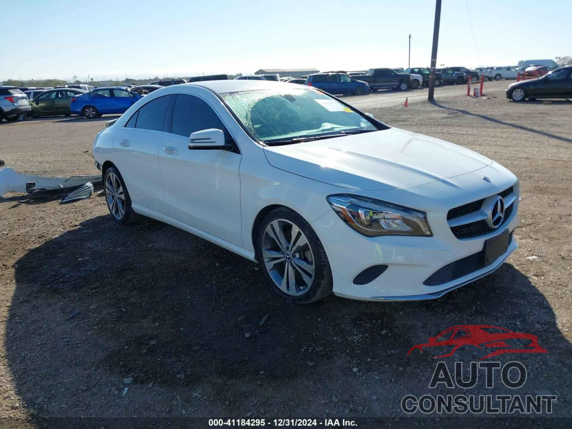 MERCEDES-BENZ CLA 250 2019 - WDDSJ4EB3KN770180