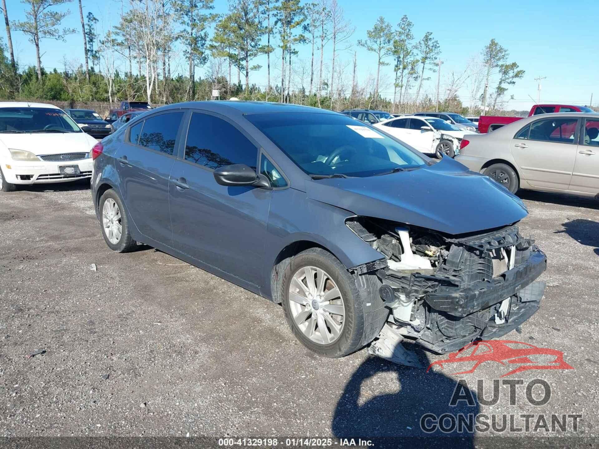 KIA FORTE 2015 - KNAFX4A6XF5400446