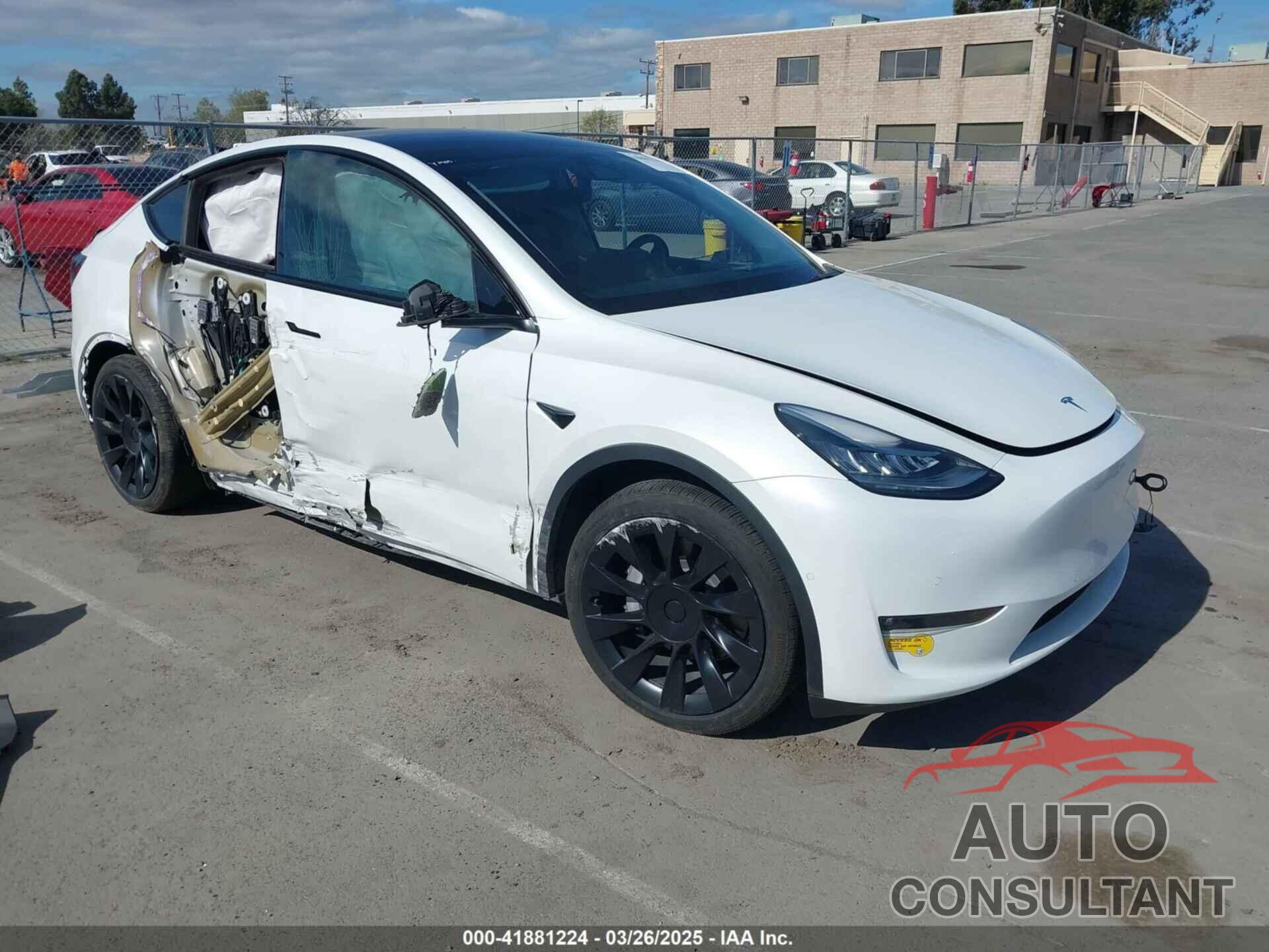 TESLA MODEL Y 2022 - 7SAYGDEE0NF340822