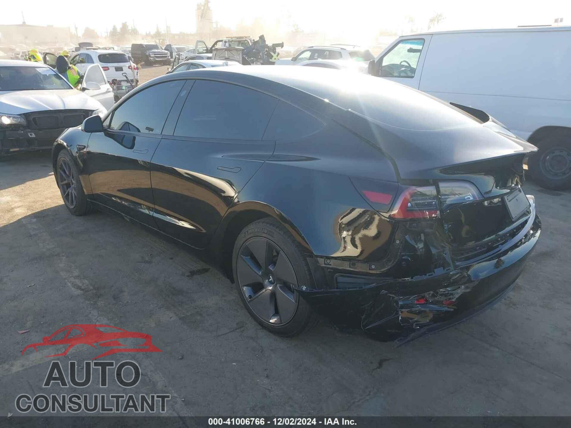 TESLA MODEL 3 2023 - 5YJ3E1EA4PF483252