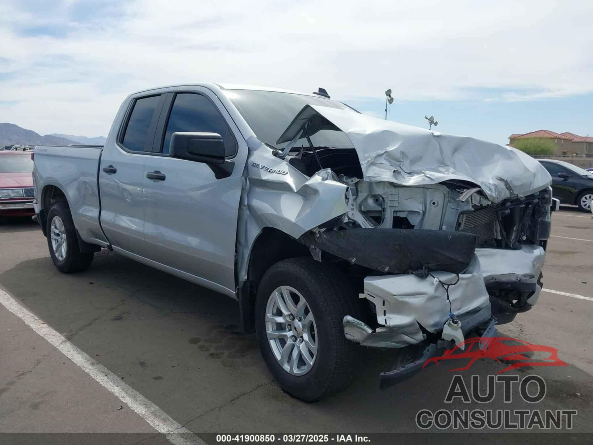 CHEVROLET SILVERADO 1500 2020 - 1GCRYBEF2LZ299371