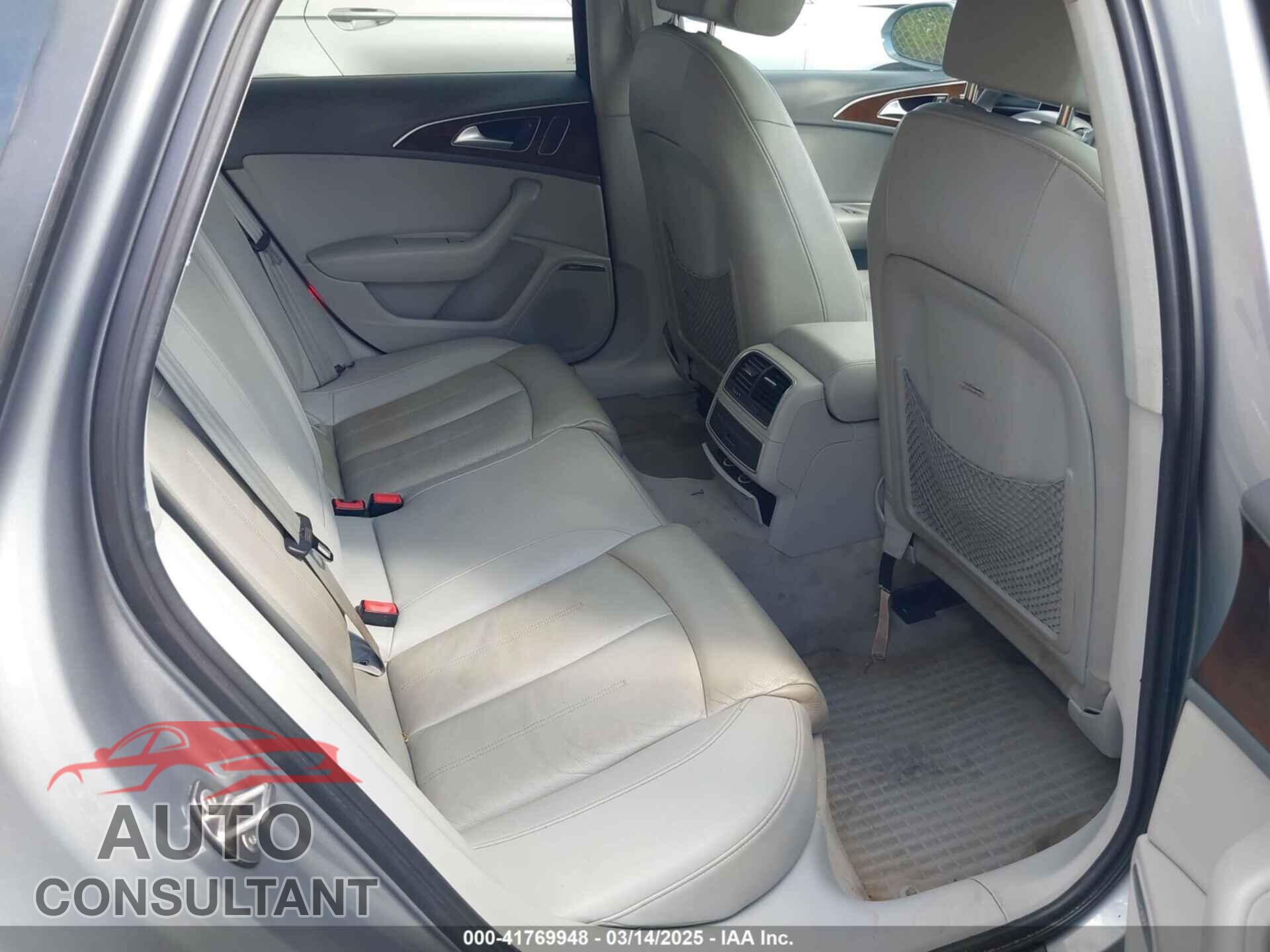 AUDI A6 2013 - WAUDFAFC8DN074618