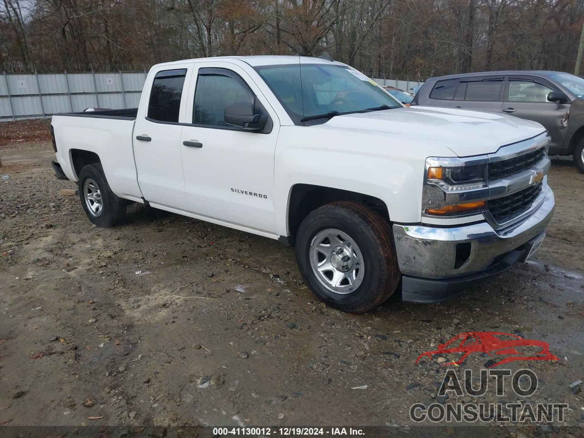 CHEVROLET SILVERADO 1500 2018 - 1GCRCNEC8JZ353680