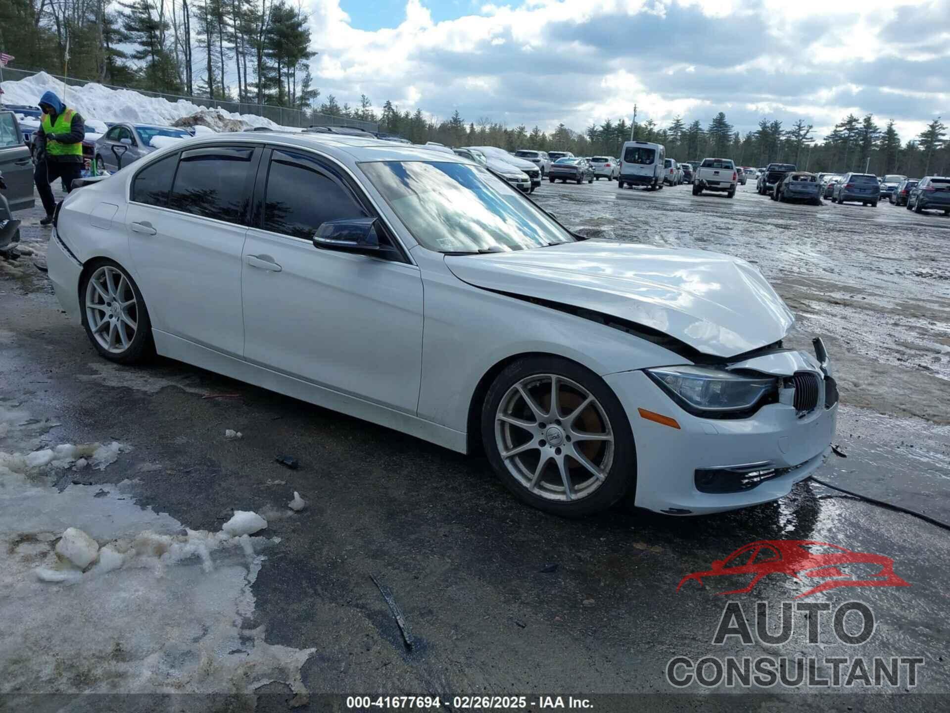 BMW 328I 2013 - WBA3B3G54DNP38397