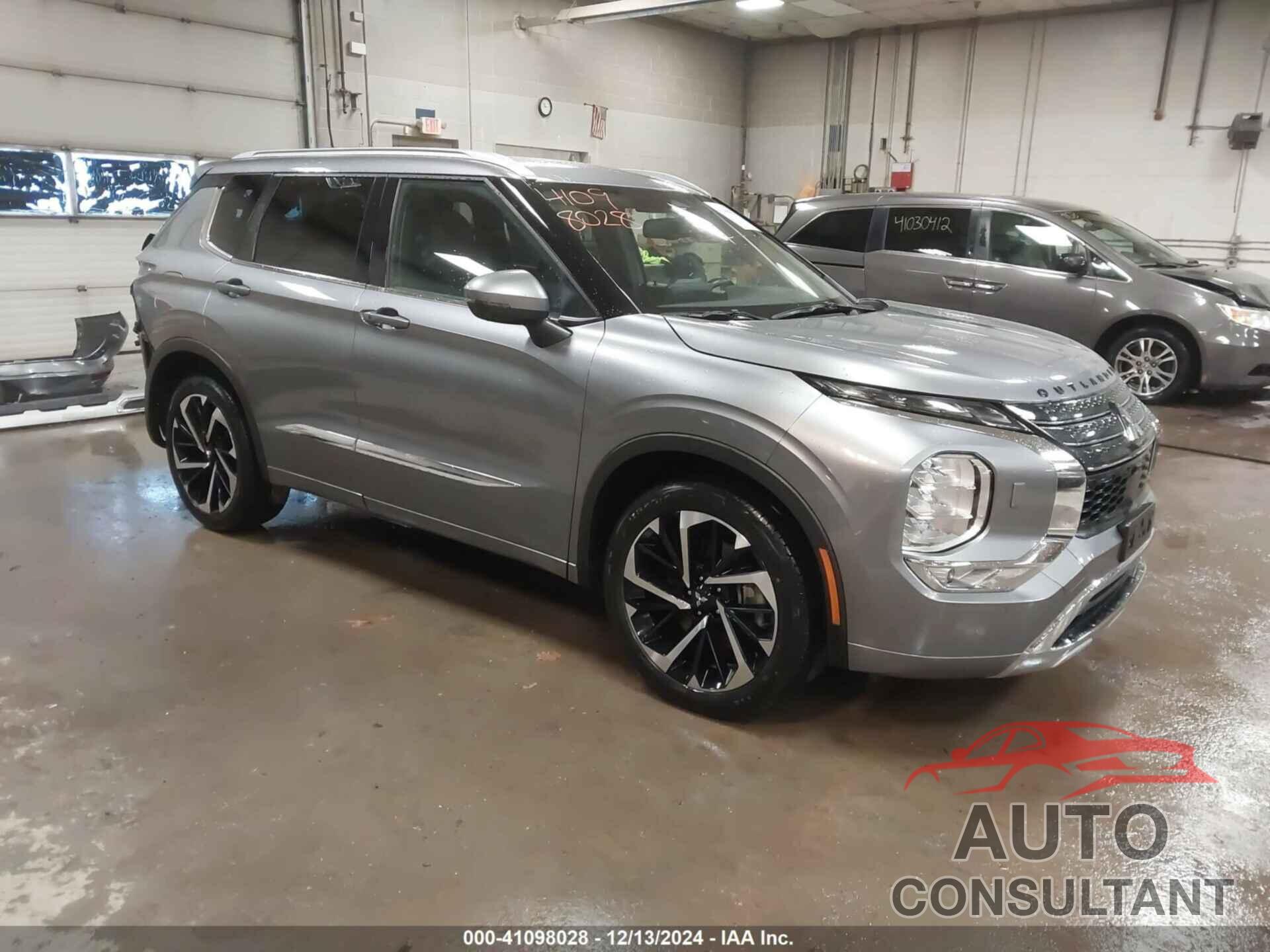 MITSUBISHI OUTLANDER 2022 - JA4J4VA88NZ073902