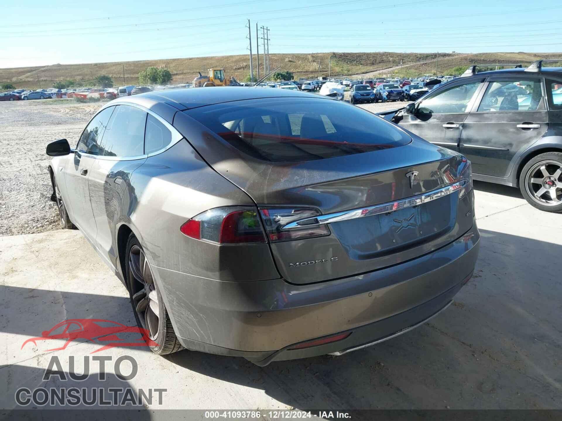 TESLA MODEL S 2015 - 5YJSA1H25FF092928