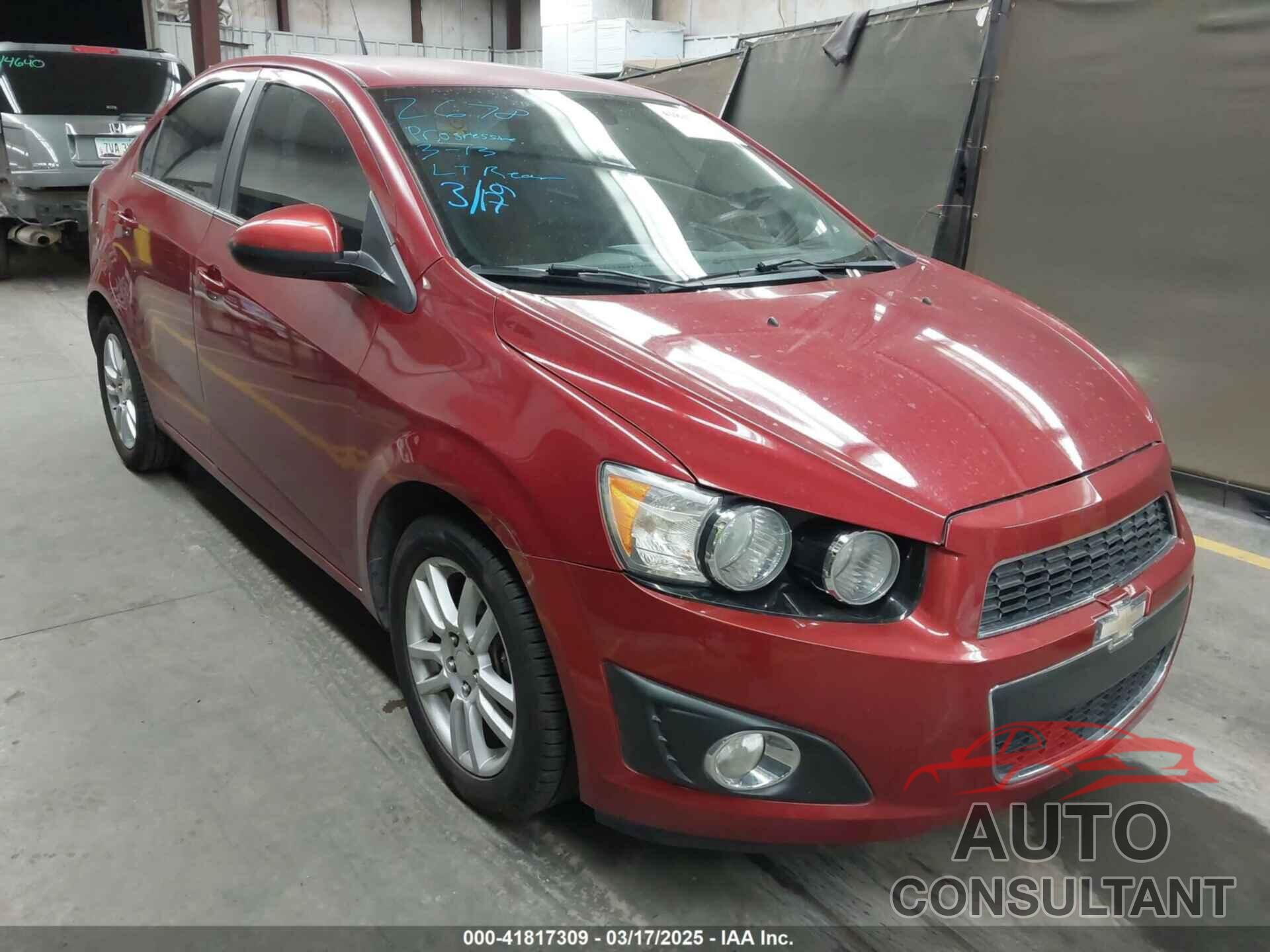 CHEVROLET SONIC 2013 - 1G1JC5SH7D4143918