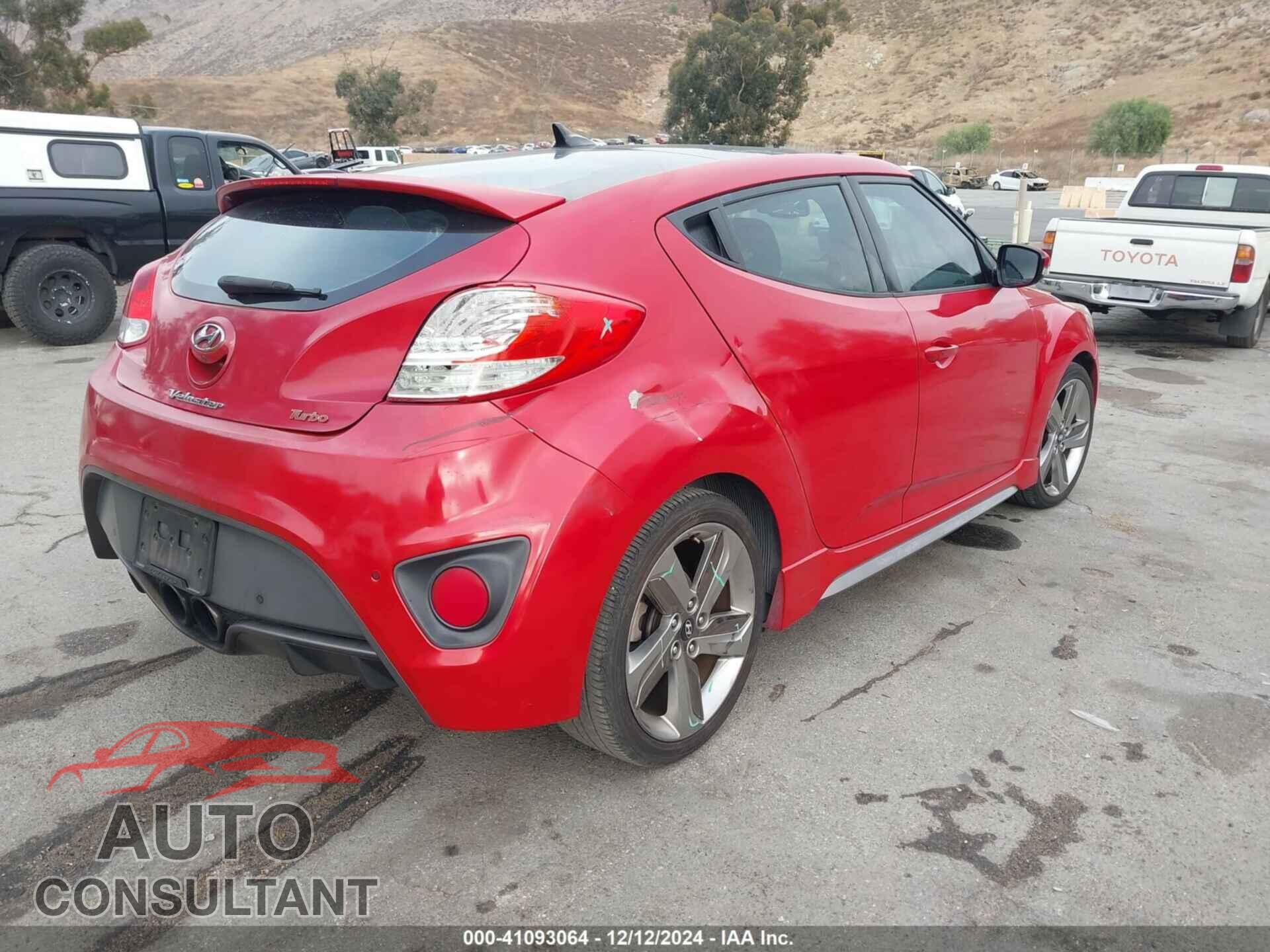 HYUNDAI VELOSTER 2013 - KMHTC6AE7DU124357