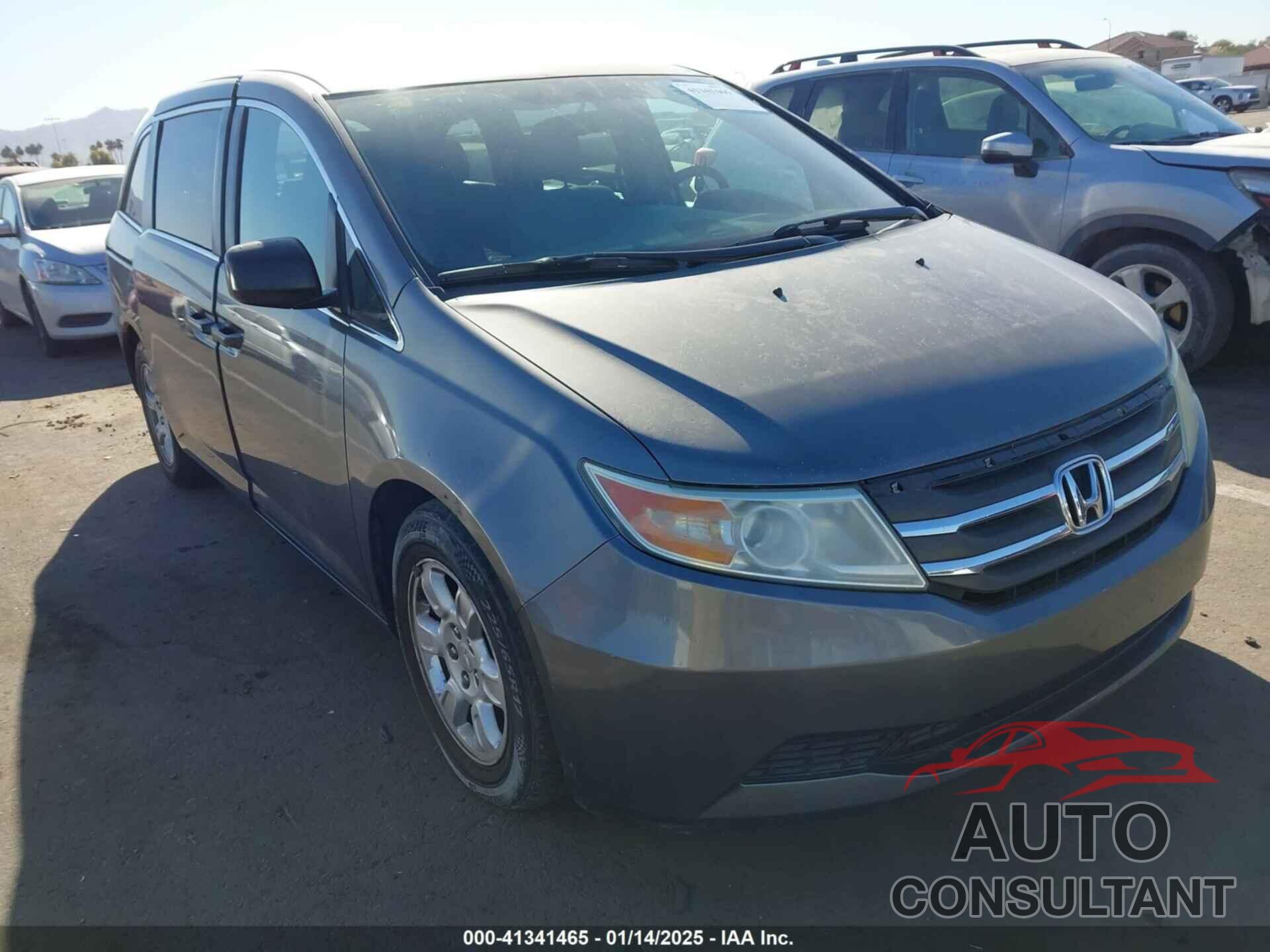 HONDA ODYSSEY 2013 - 5FNRL5H23DB039108