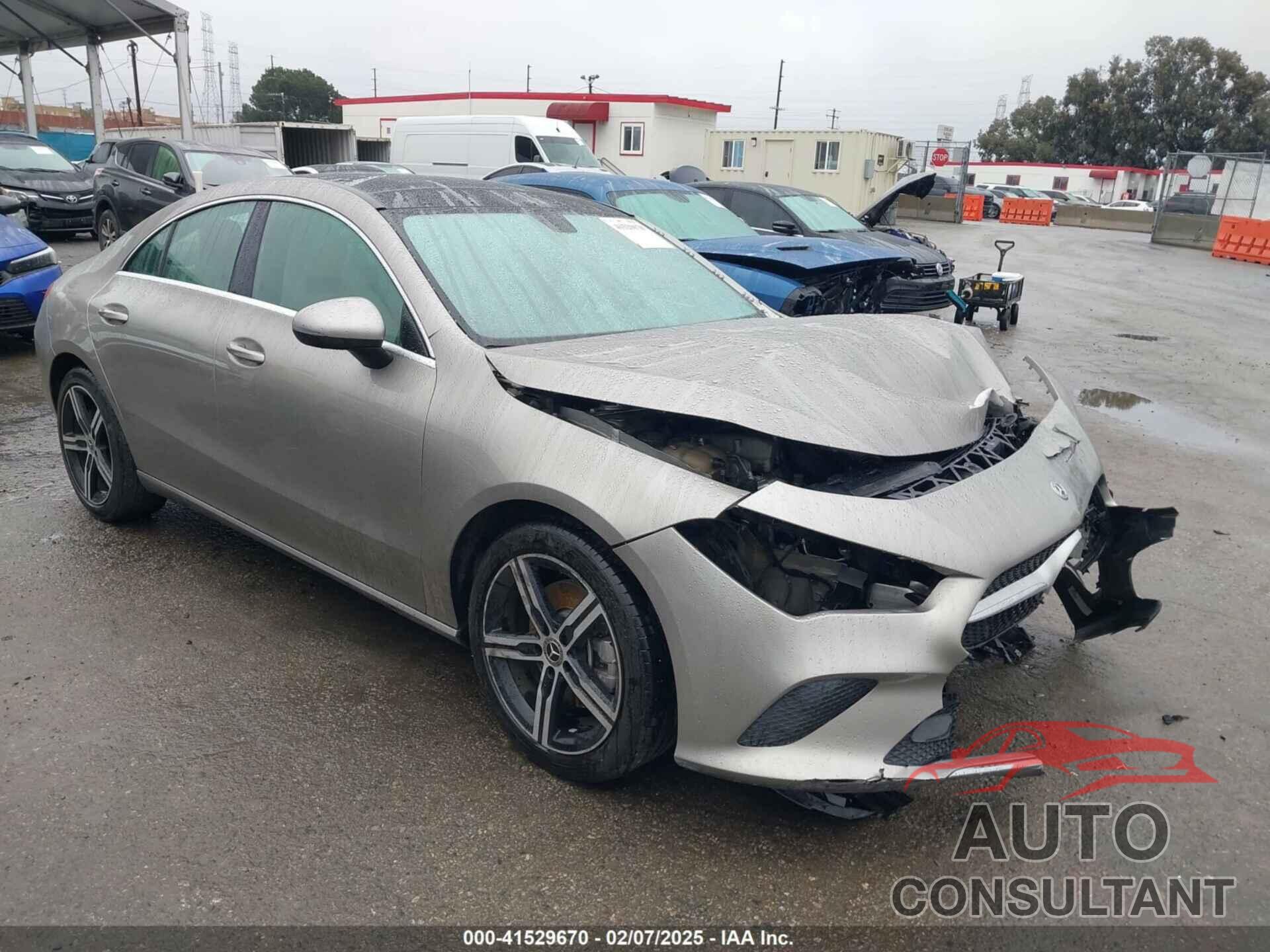 MERCEDES-BENZ CLA 250 2020 - WDD5J4GB6LN077972