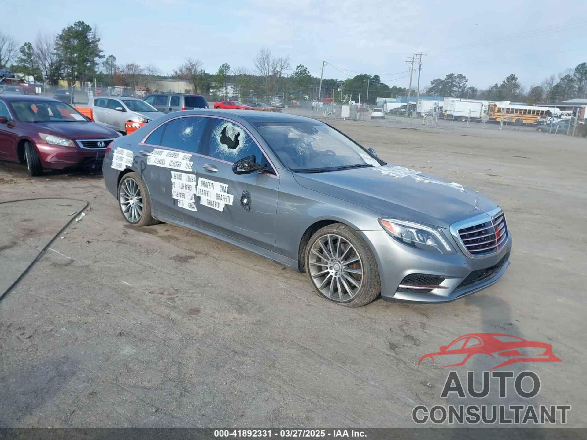 MERCEDES-BENZ S 550 2014 - WDDUG8CB4EA053025