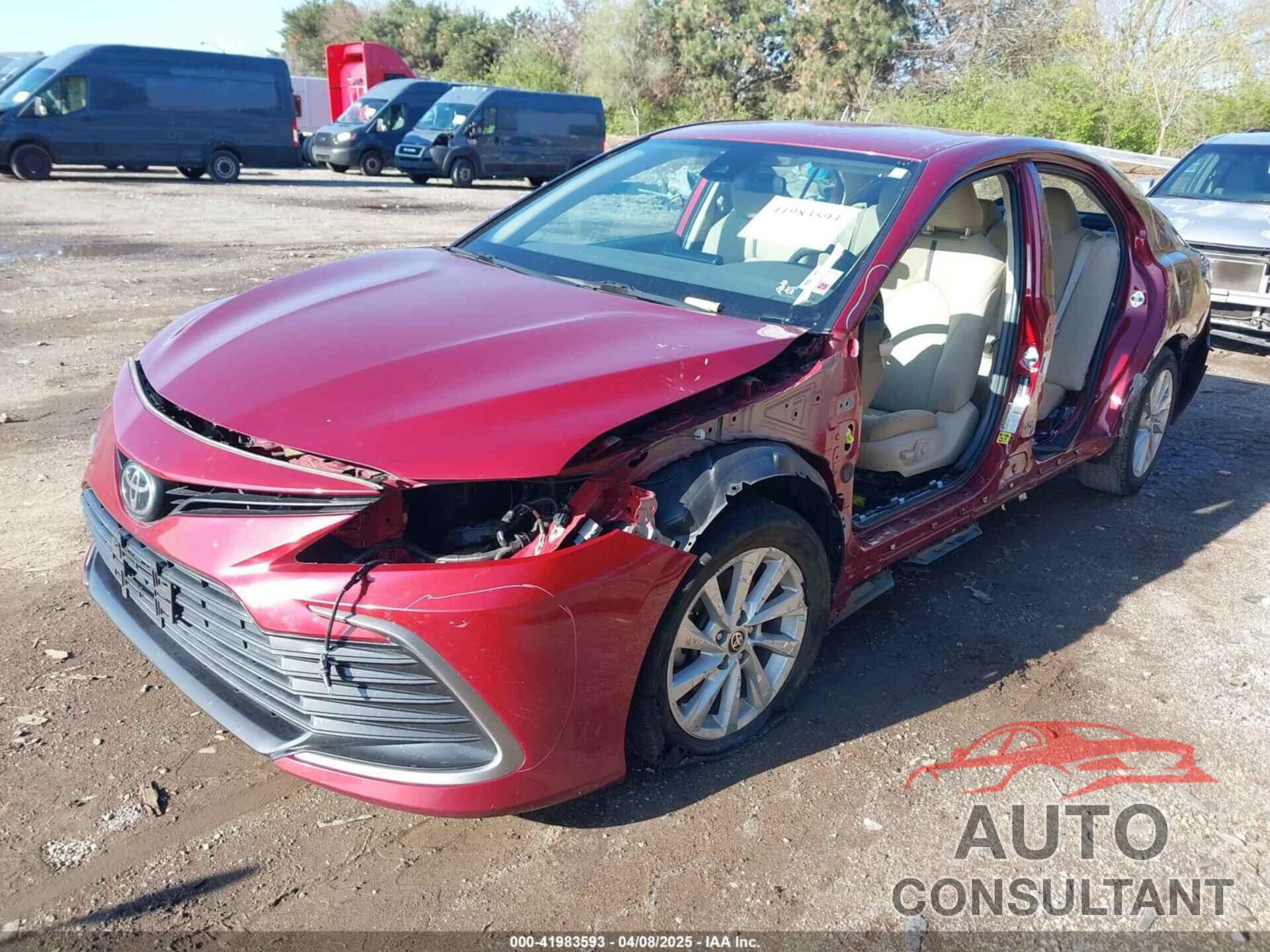 TOYOTA CAMRY 2021 - 4T1C11AK3MU443057