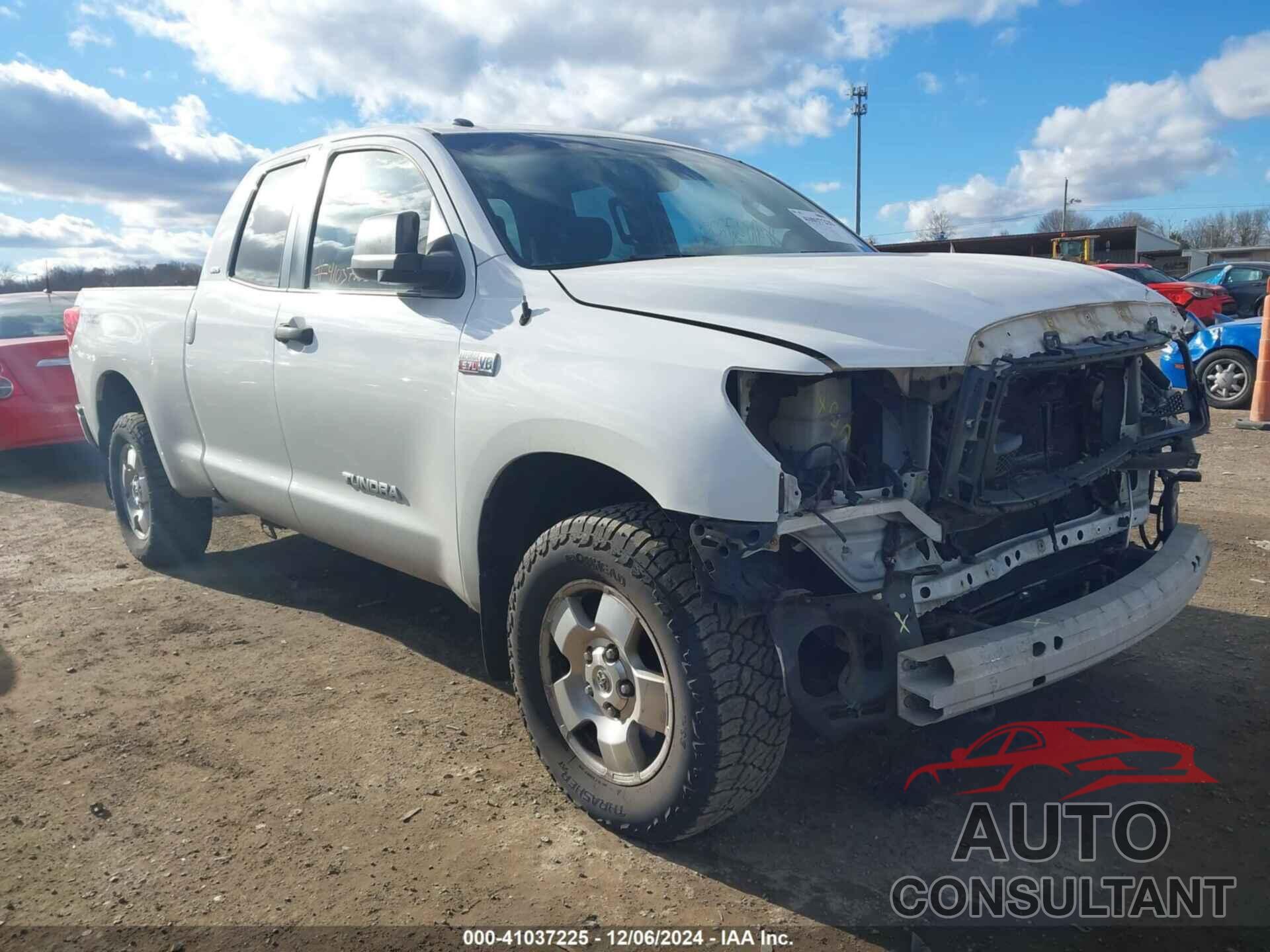 TOYOTA TUNDRA 2013 - 5TFUW5F18DX312187