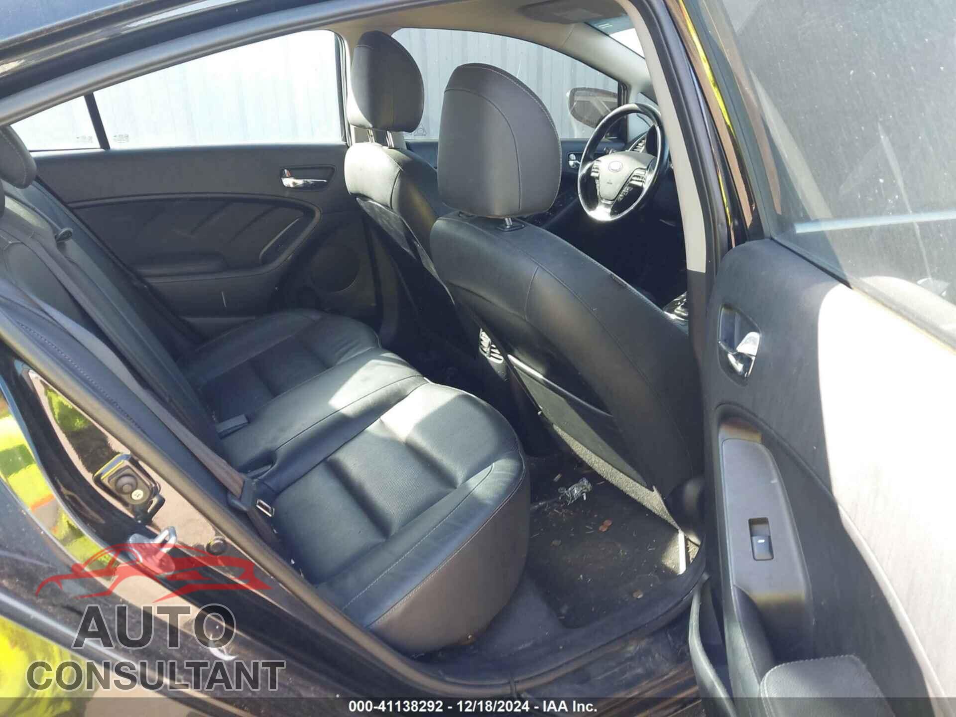 KIA FORTE 2017 - 3KPFL4A86HE086897
