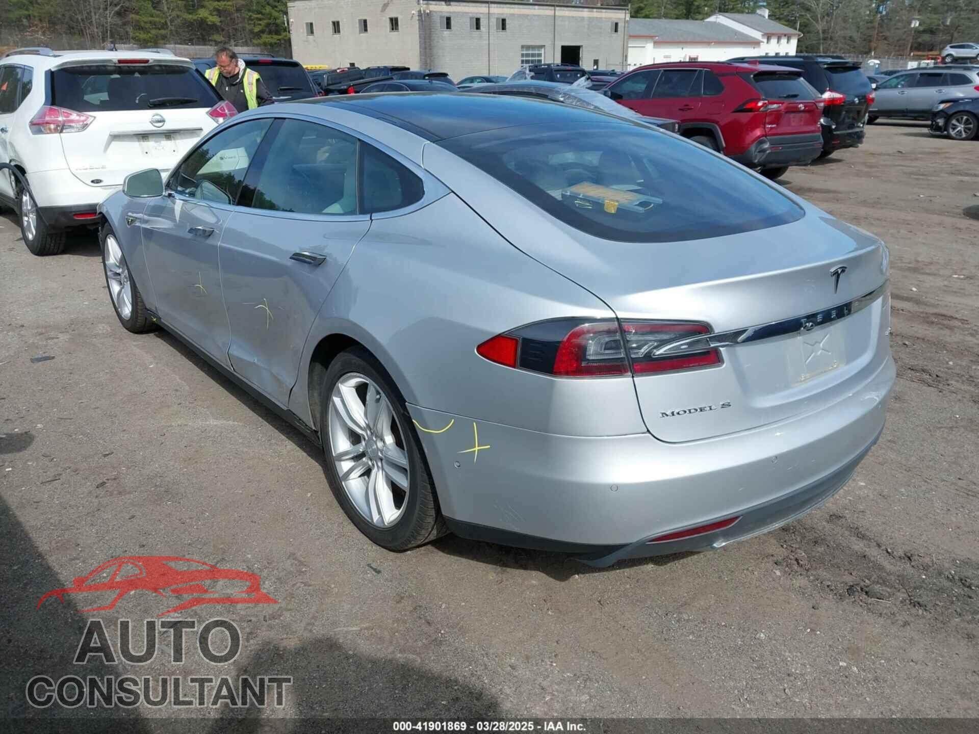TESLA MODEL S 2015 - 5YJSA1H2XFFP74493
