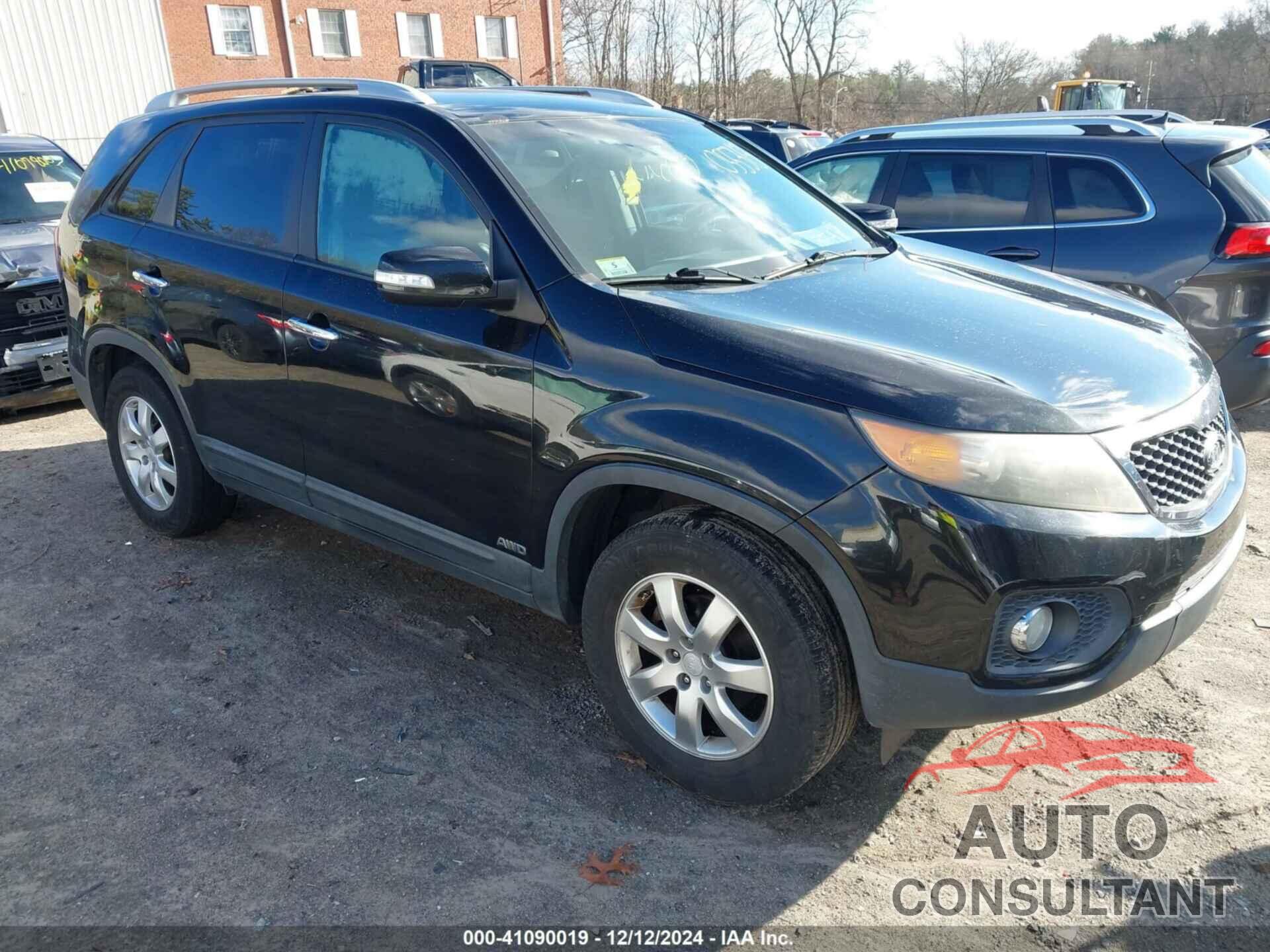 KIA SORENTO 2011 - 5XYKTDA13BG055313