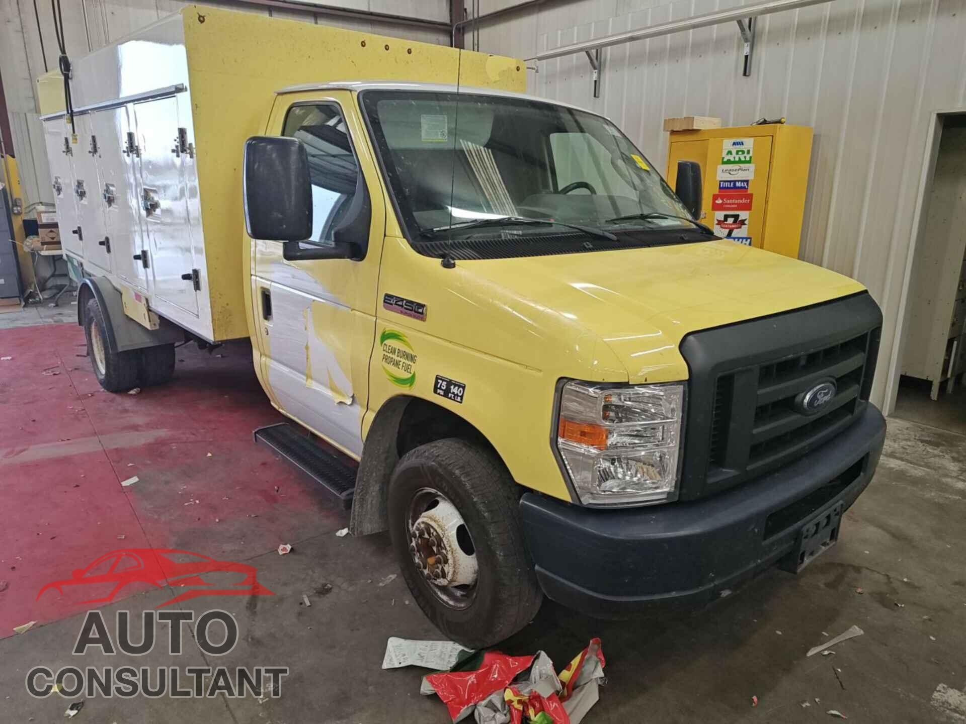FORD ECONOLINE 2019 - 1FDXE4FS4KDC19289
