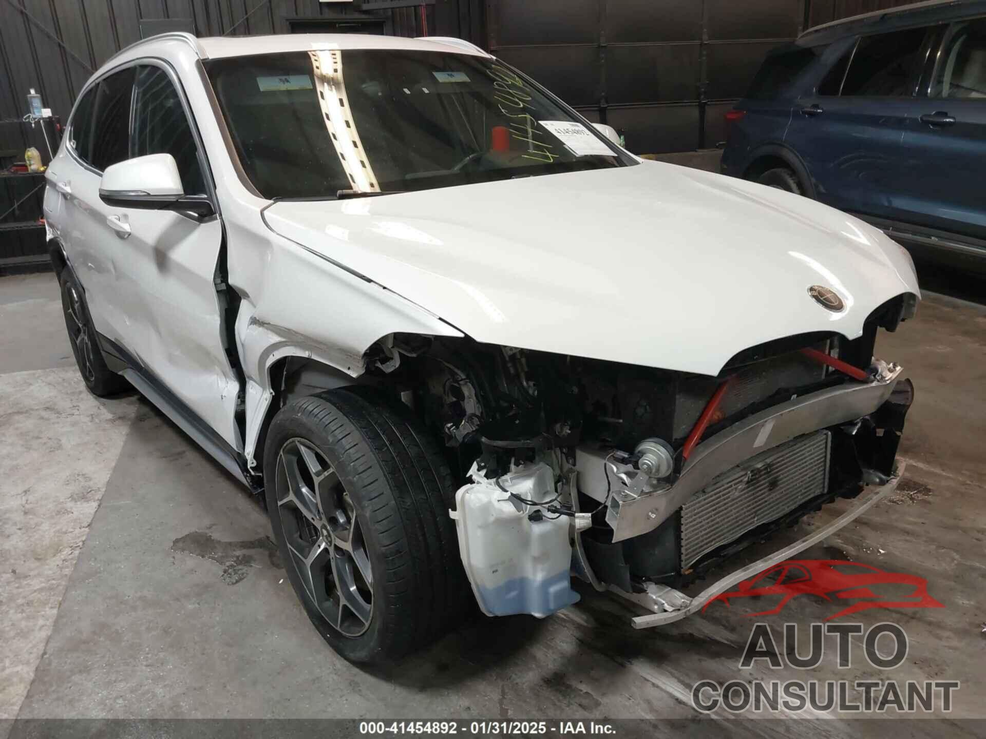 BMW X1 2018 - WBXHT3C30J3H30868