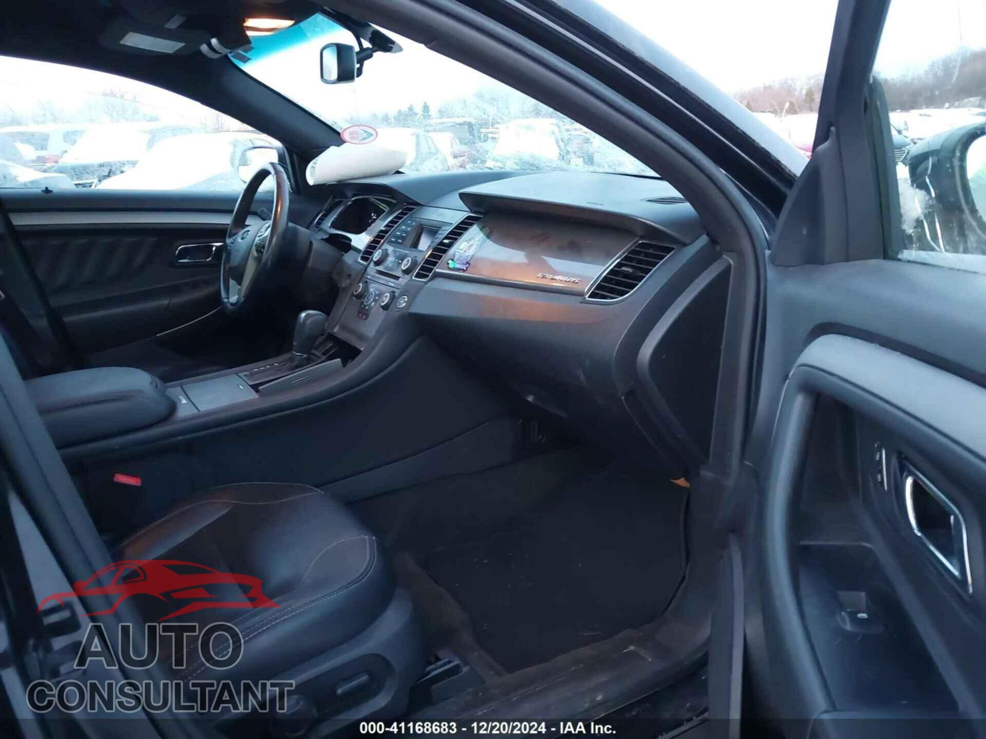 FORD TAURUS 2014 - 1FAHP2E84EG128352