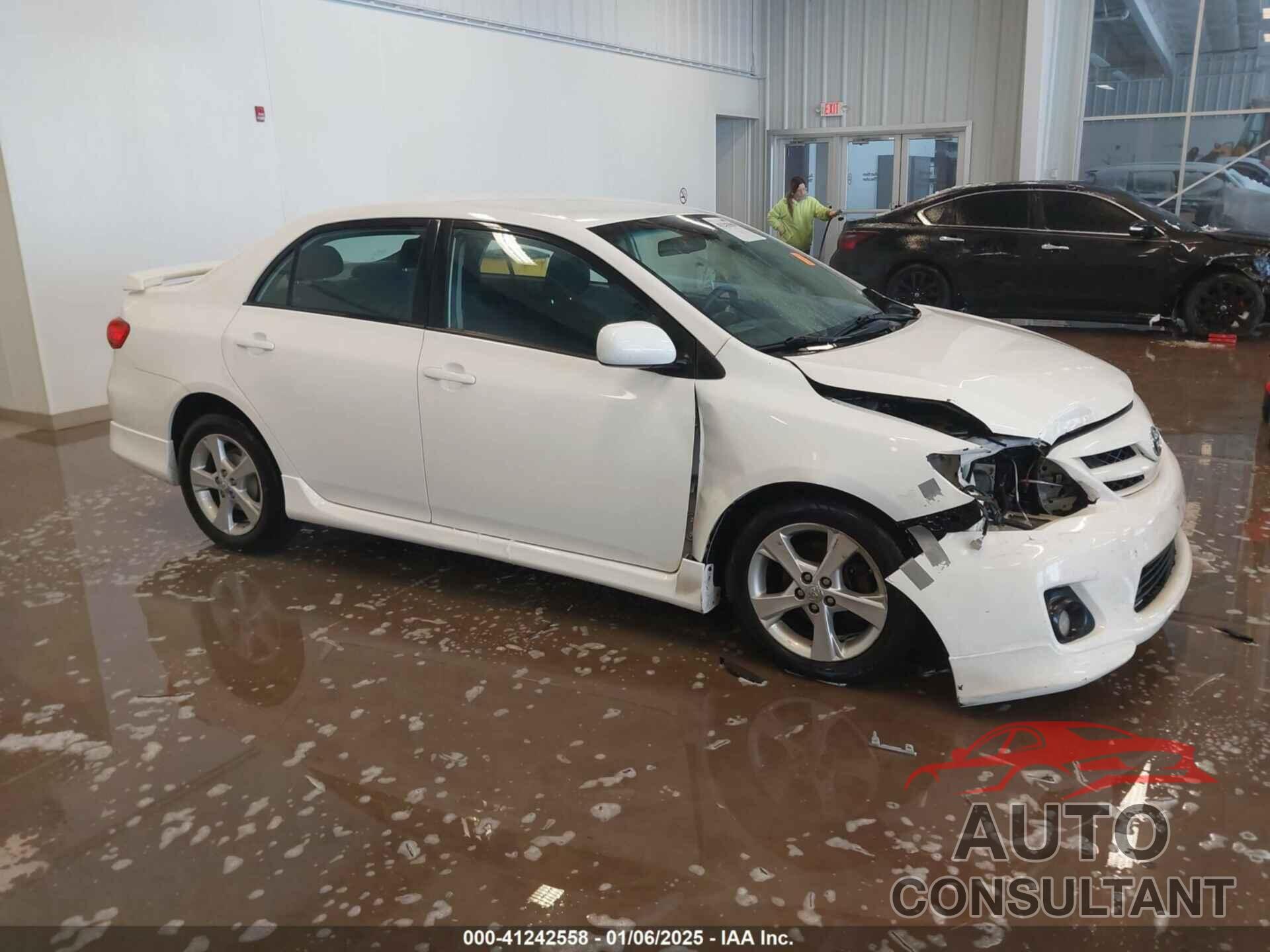 TOYOTA COROLLA 2011 - 2T1BU4EE9BC600016