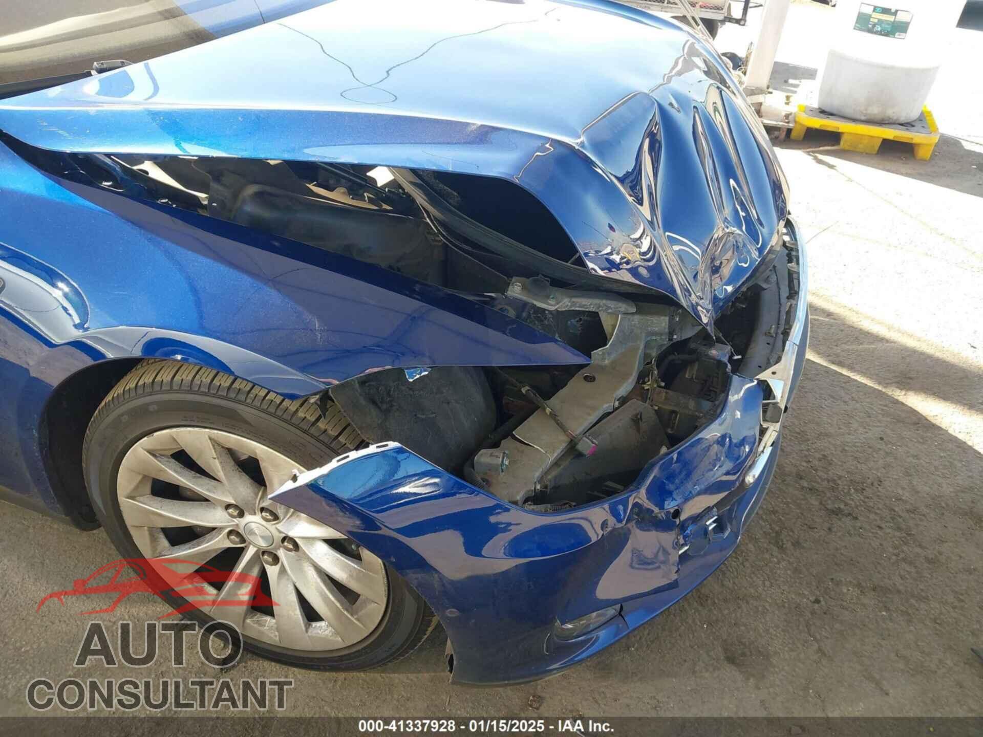 TESLA MODEL S 2016 - 5YJSA1E10GF136914