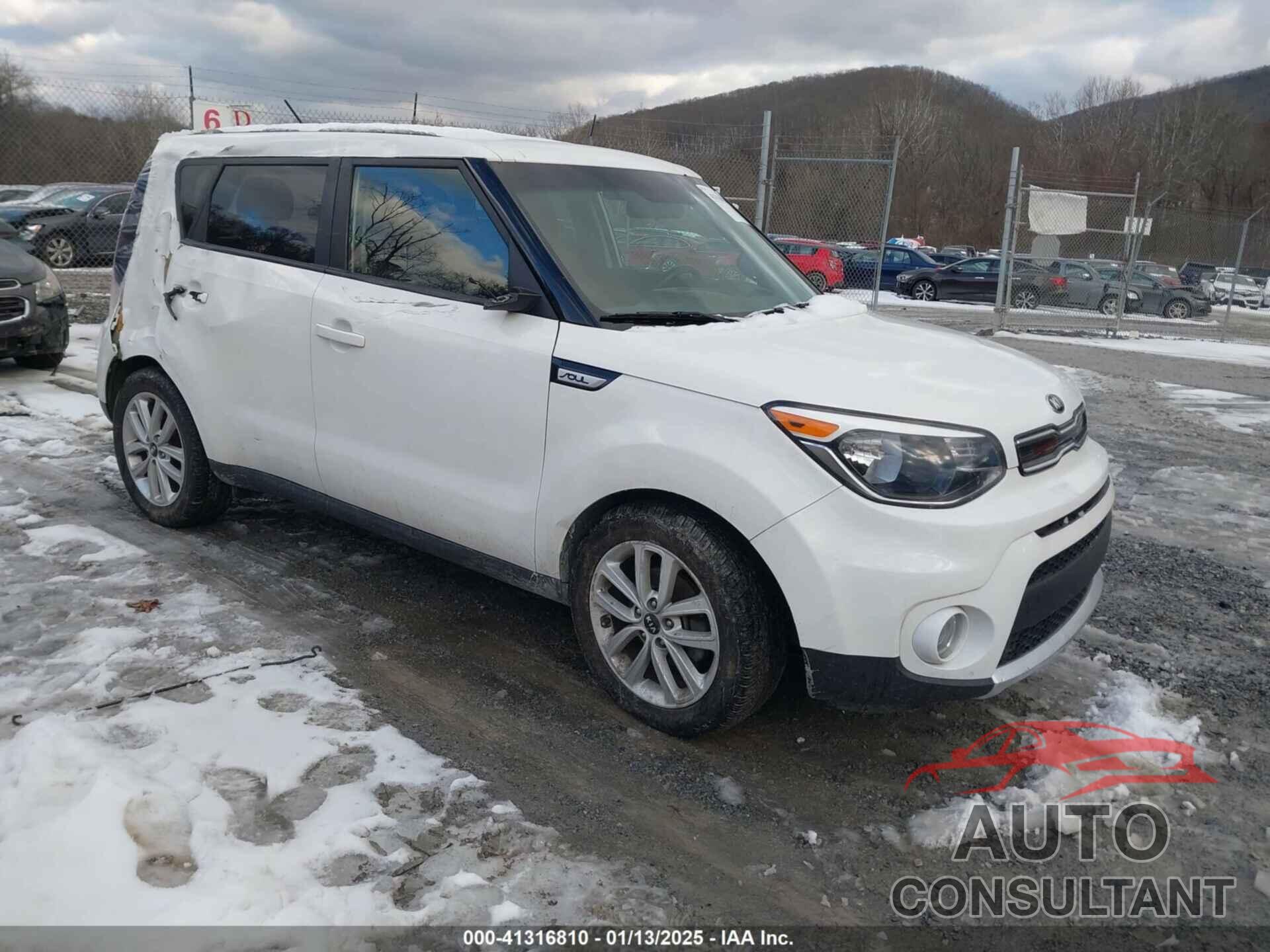 KIA SOUL 2018 - KNDJP3A5XJ7610993