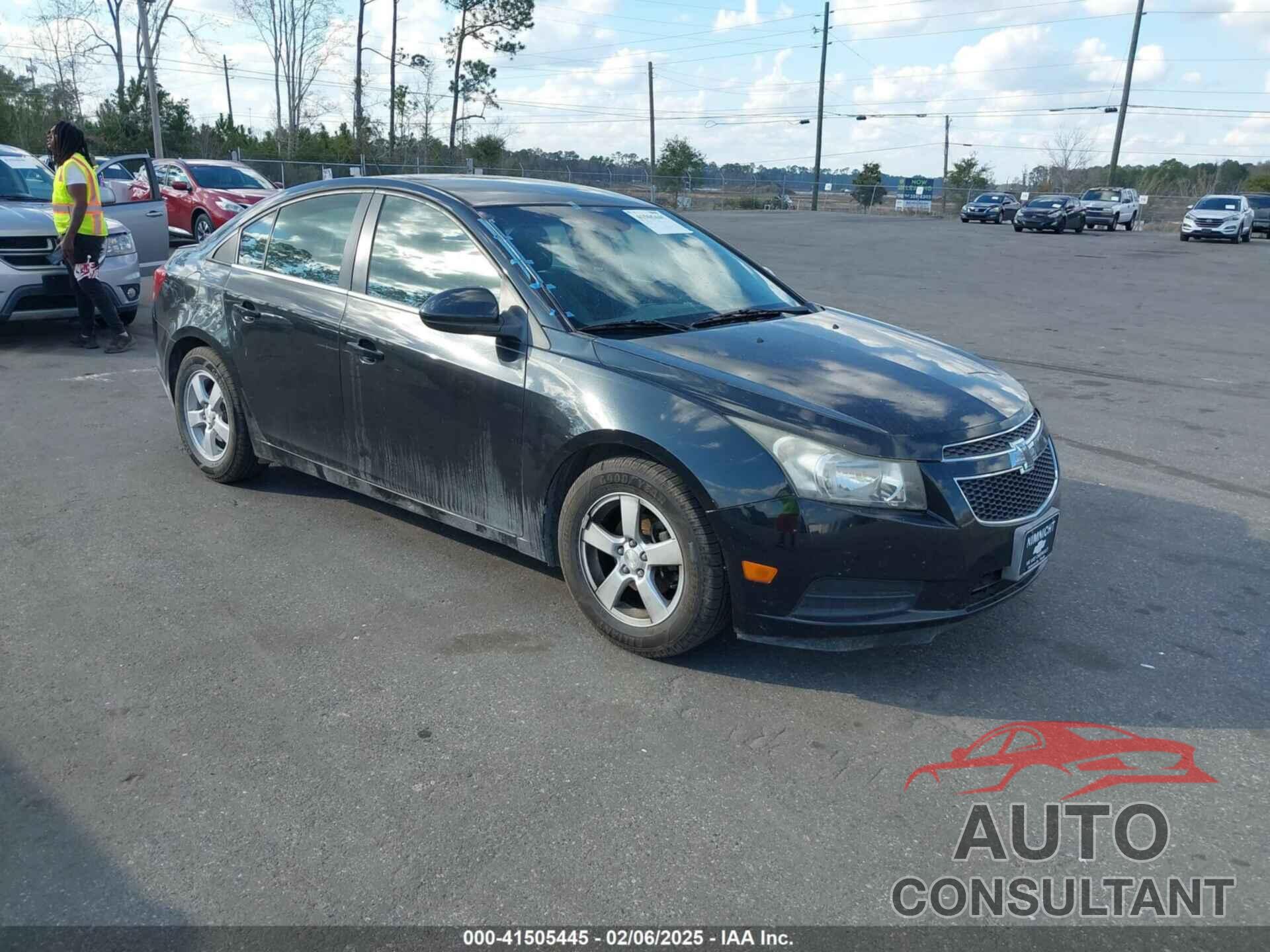 CHEVROLET CRUZE 2014 - 1G1PC5SB0E7369465