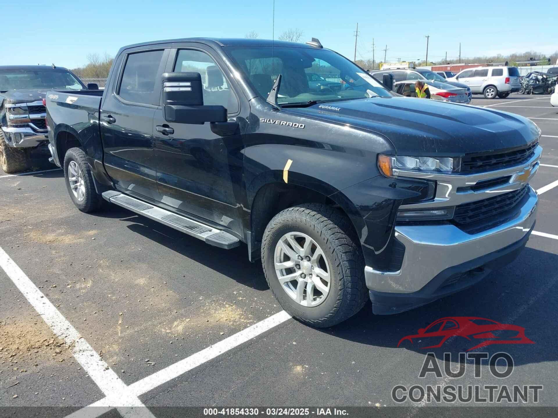 CHEVROLET SILVERADO 1500 2021 - 3GCUYDET1MG100713
