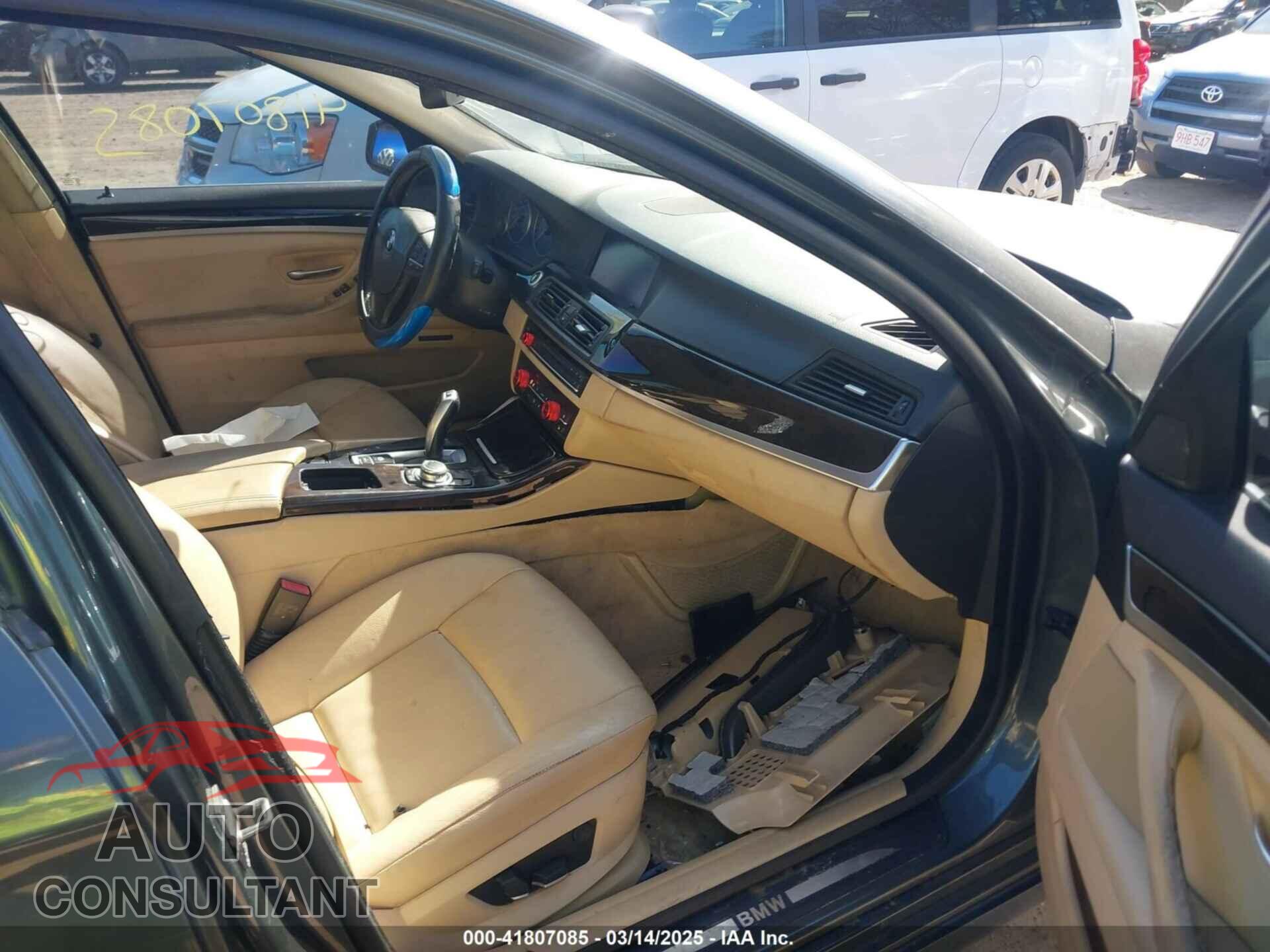 BMW 535I 2011 - WBAFU7C52BC779723