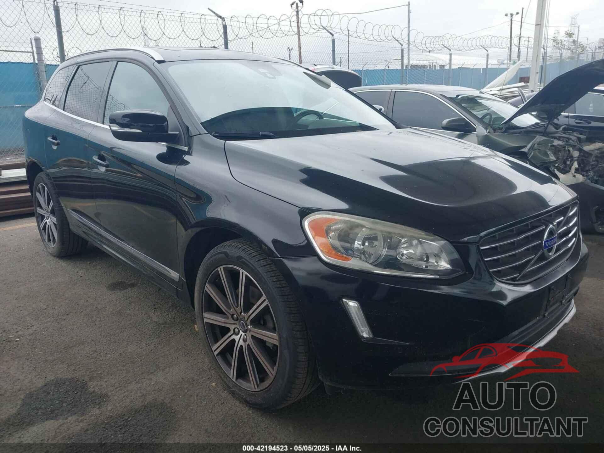 VOLVO XC60 2015 - YV449MDK4F2721765