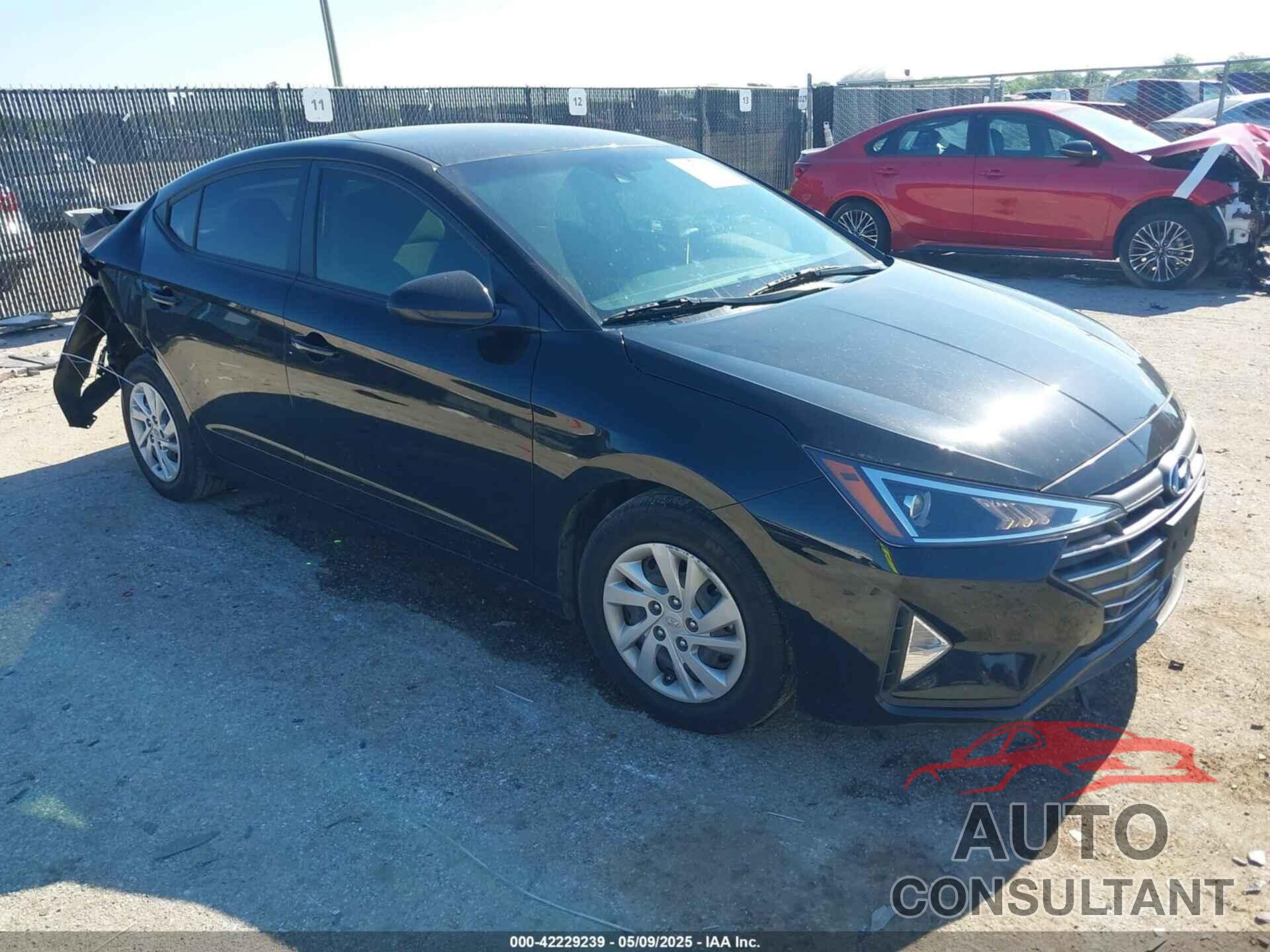 HYUNDAI ELANTRA 2020 - KMHD74LF1LU107331